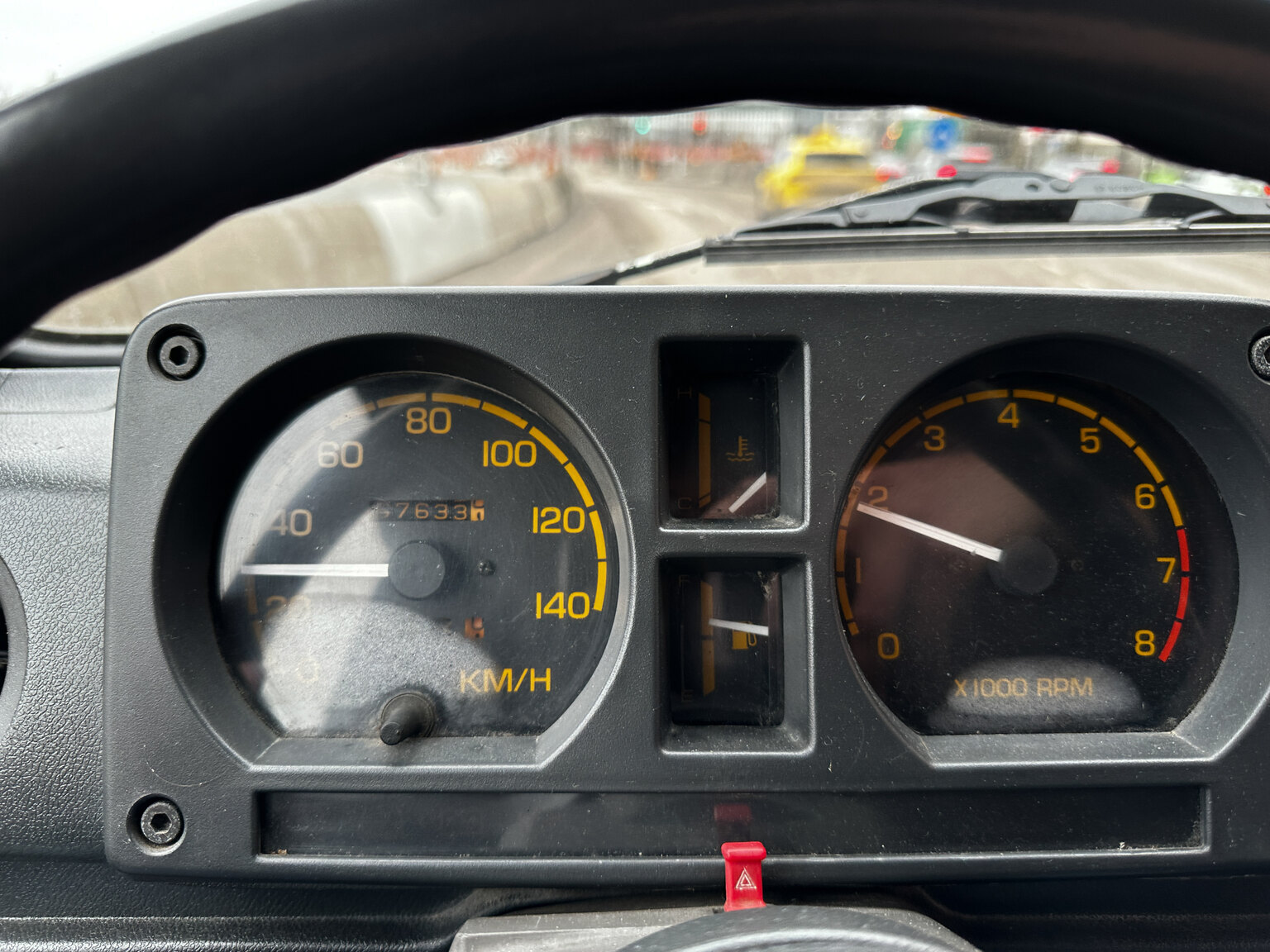 Interiörbild 1987 SUZUKI SJ 413 W Samurai 
