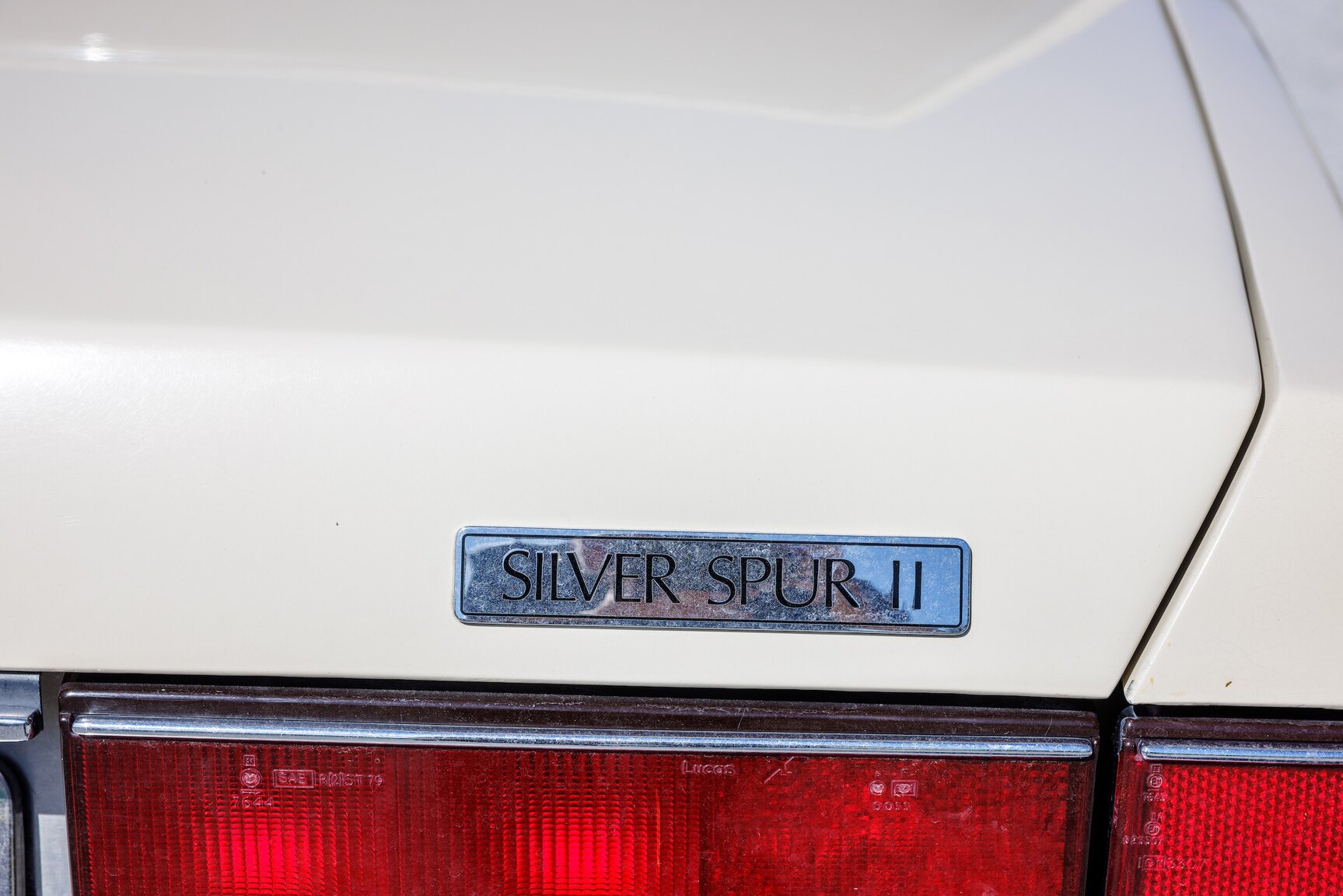 Exterior image of 1991 Rolls Royce Silver Spur LWB