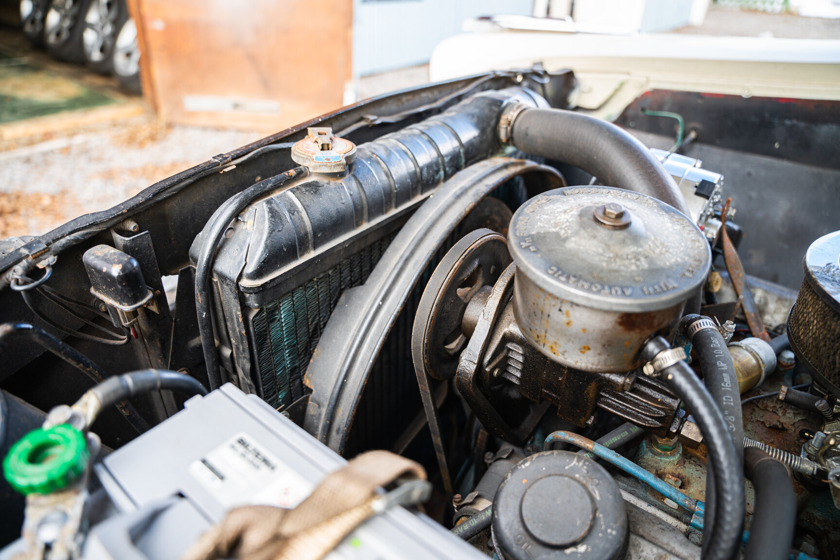 Image of 1957 Pontiac Star Chief mechanics