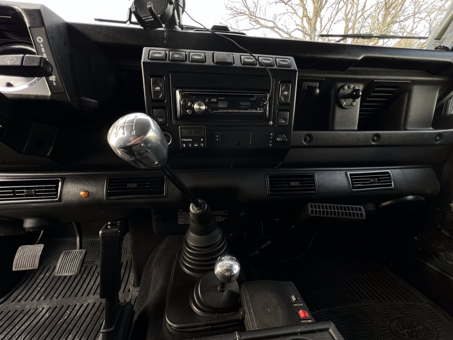 Interior image of 2002 Land Rover Defender 90 2.5 Td5
