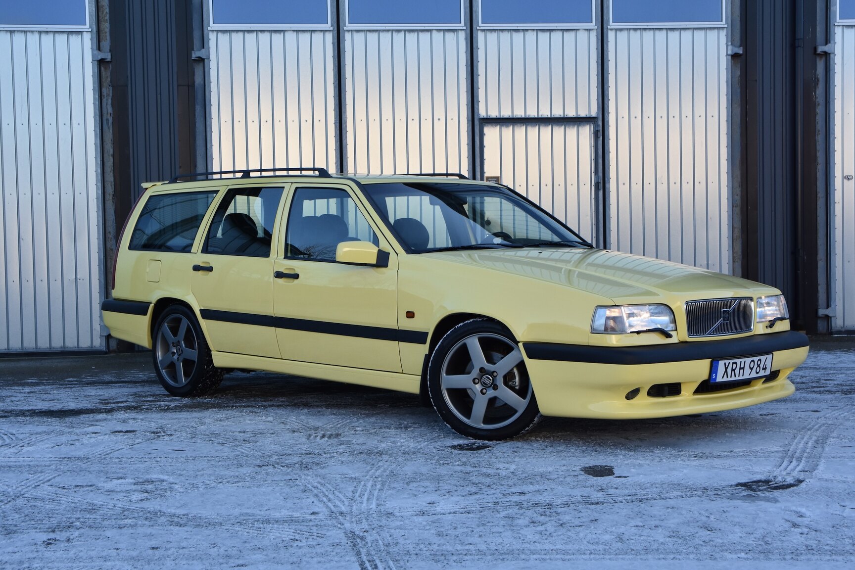 Exteriörbild på 1995 Volvo 850 T-5R Kombi