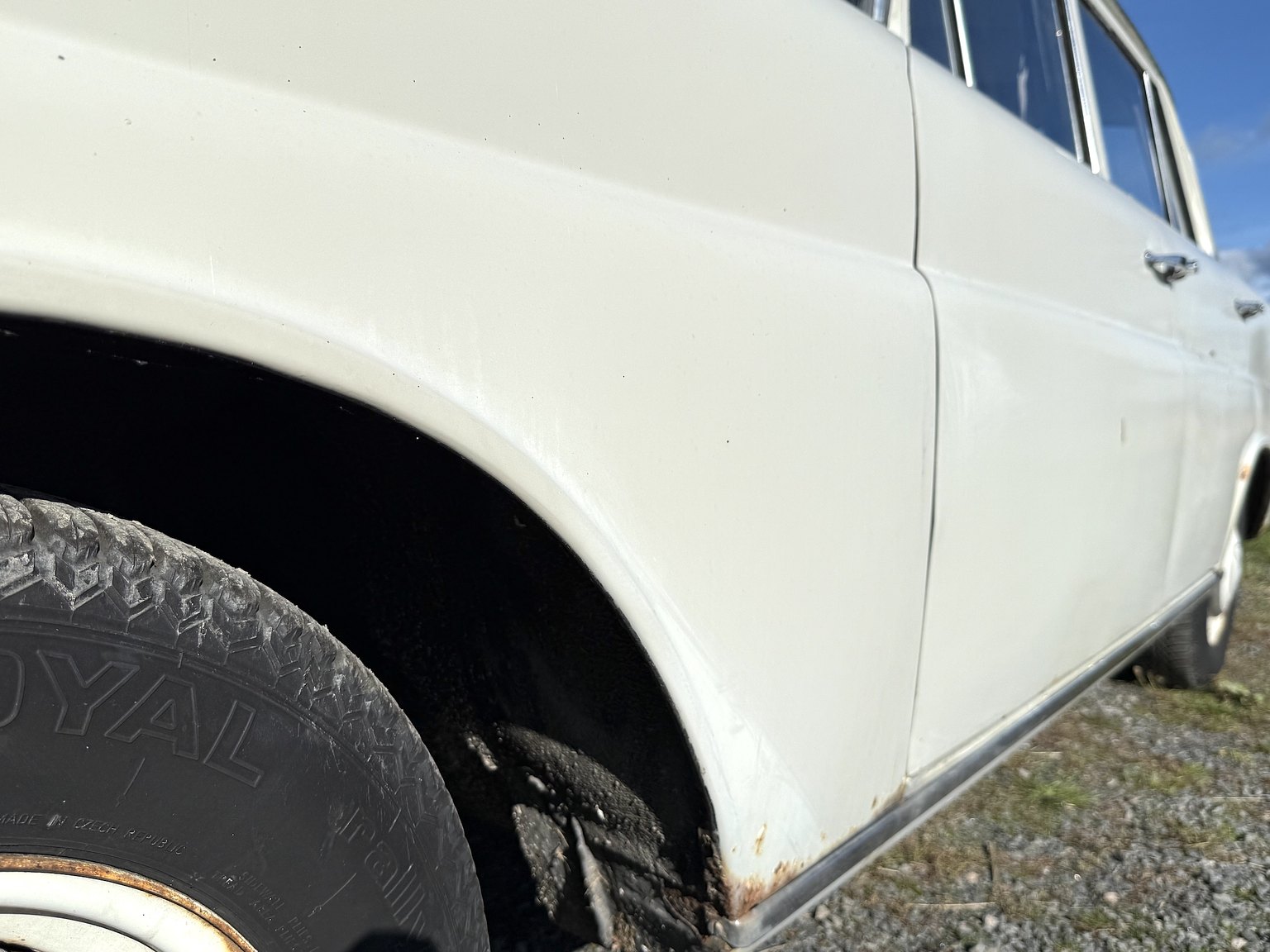 Exteriörbild på 1967 Mercedes-Benz 200