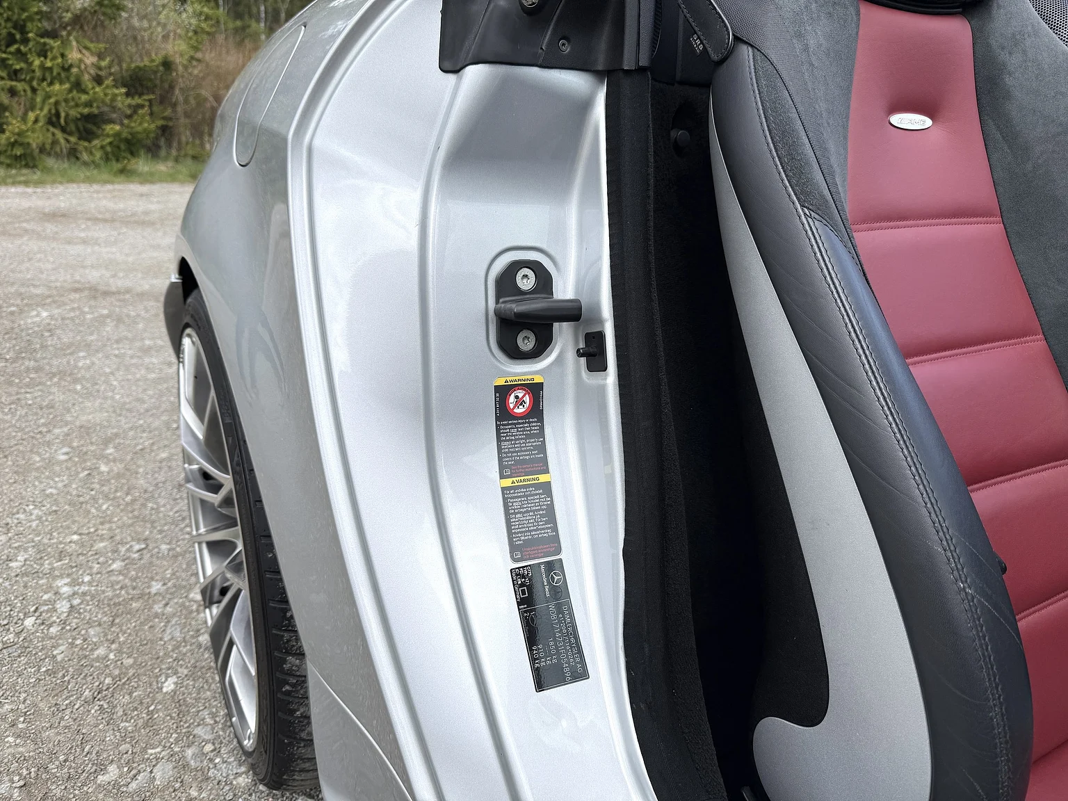 Innenraumfoto von 2005 Mercedes-Benz SLK 55 (61)