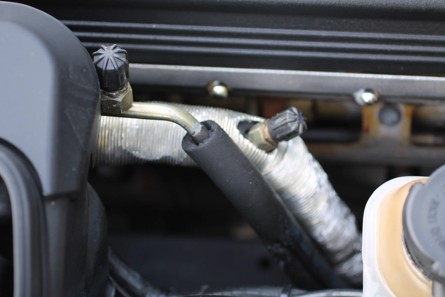 Image of 1993 BMW E34 M5 Touring  mechanics (39)