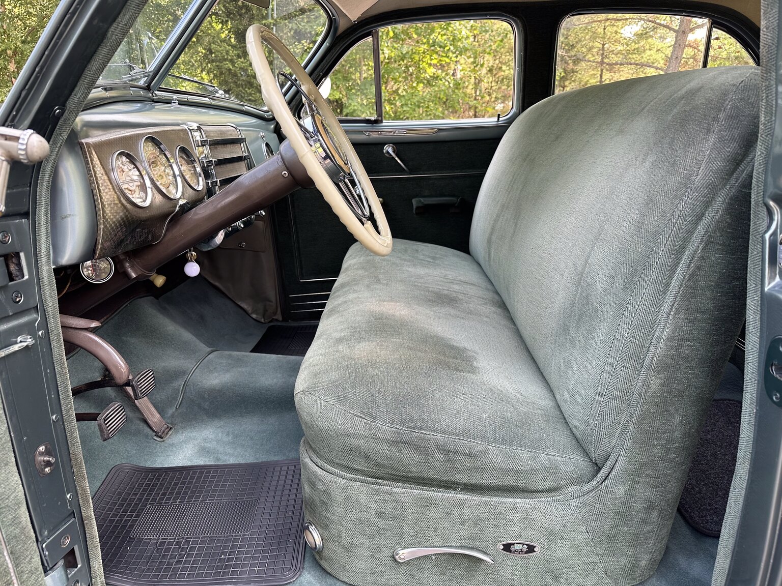 Interior image of Buick Sedan Special 8