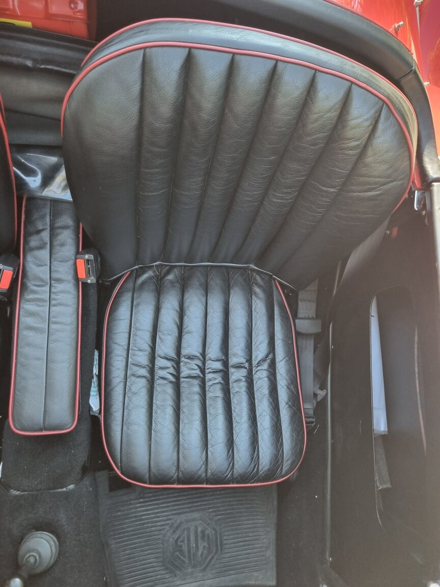 Interior image of 1956 MG MGA 1500