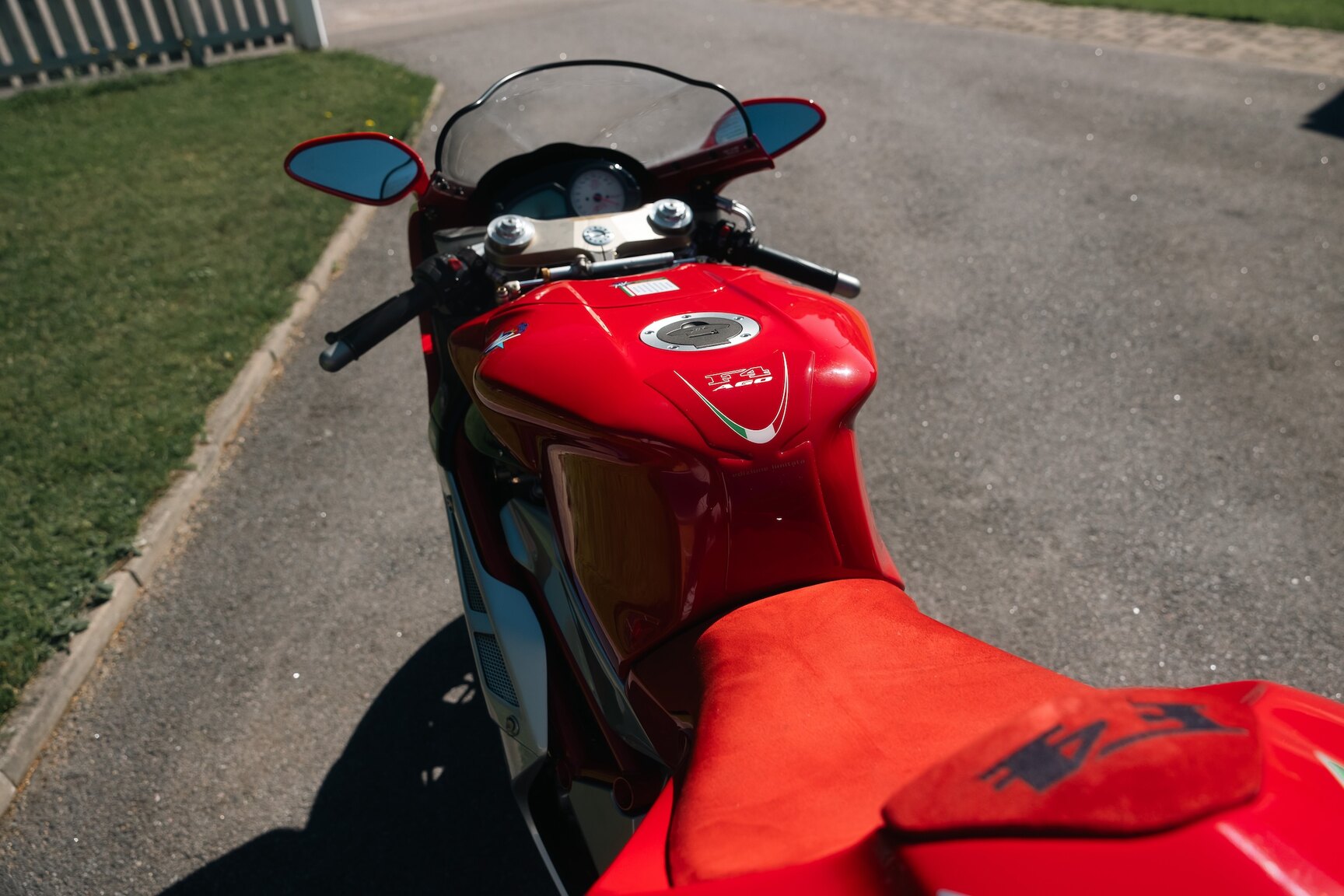 Exteriörbild på 2004 MV Agusta F4 1000 AGO
