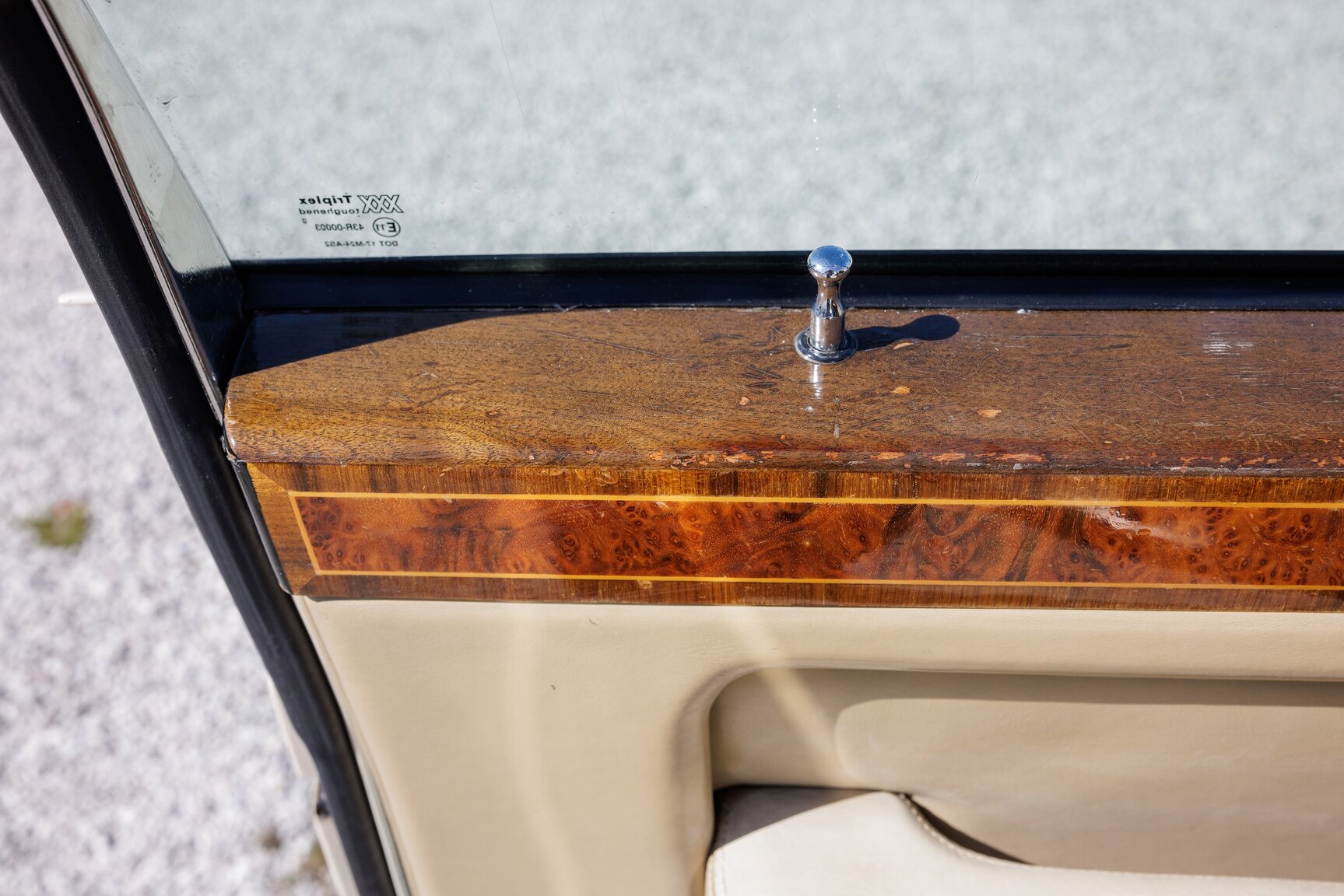 Interior image of 1991 Rolls Royce Silver Spur LWB