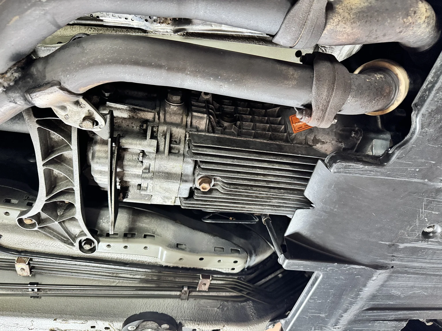 Image of 1993 BMW E34 M5 Touring  mechanics (76)