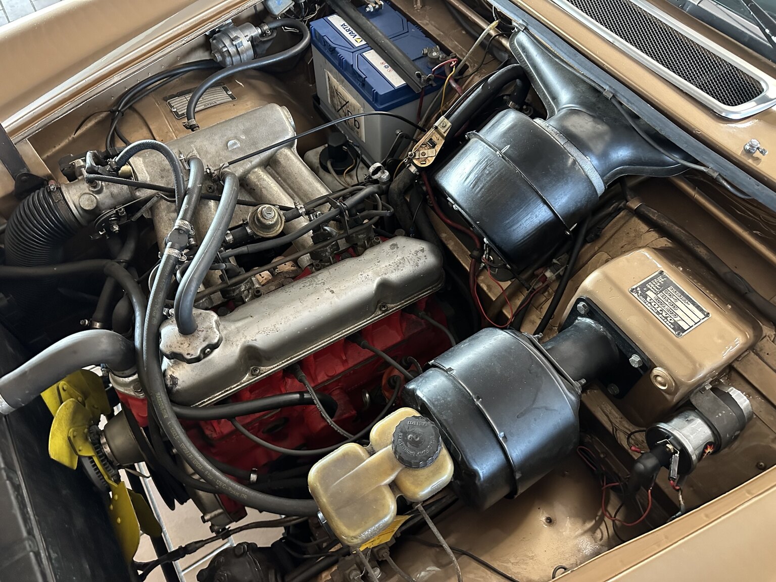 Image of 1973 Volvo 1800 ES mechanics (8)