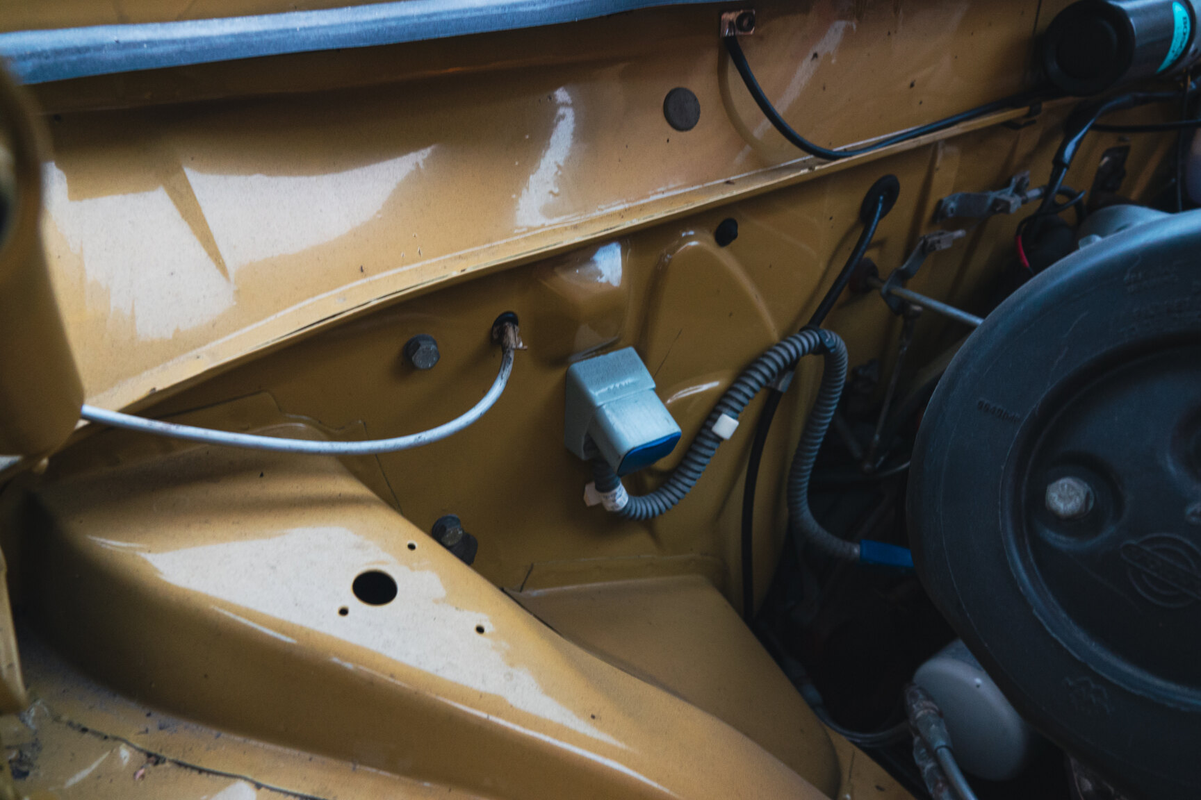 Image of 1971 Volvo 144 2.0 Automat mechanics