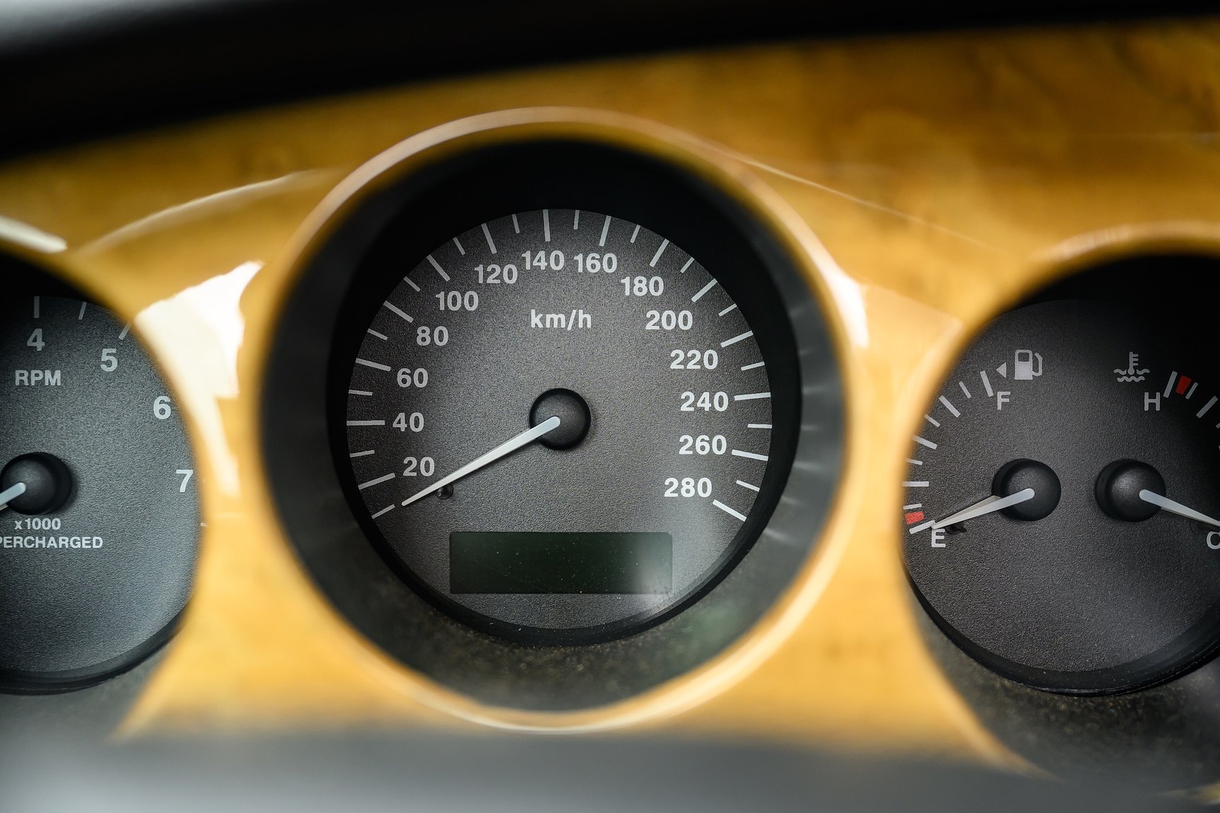 Interior image of 2001 Jaguar XKR Silverstone