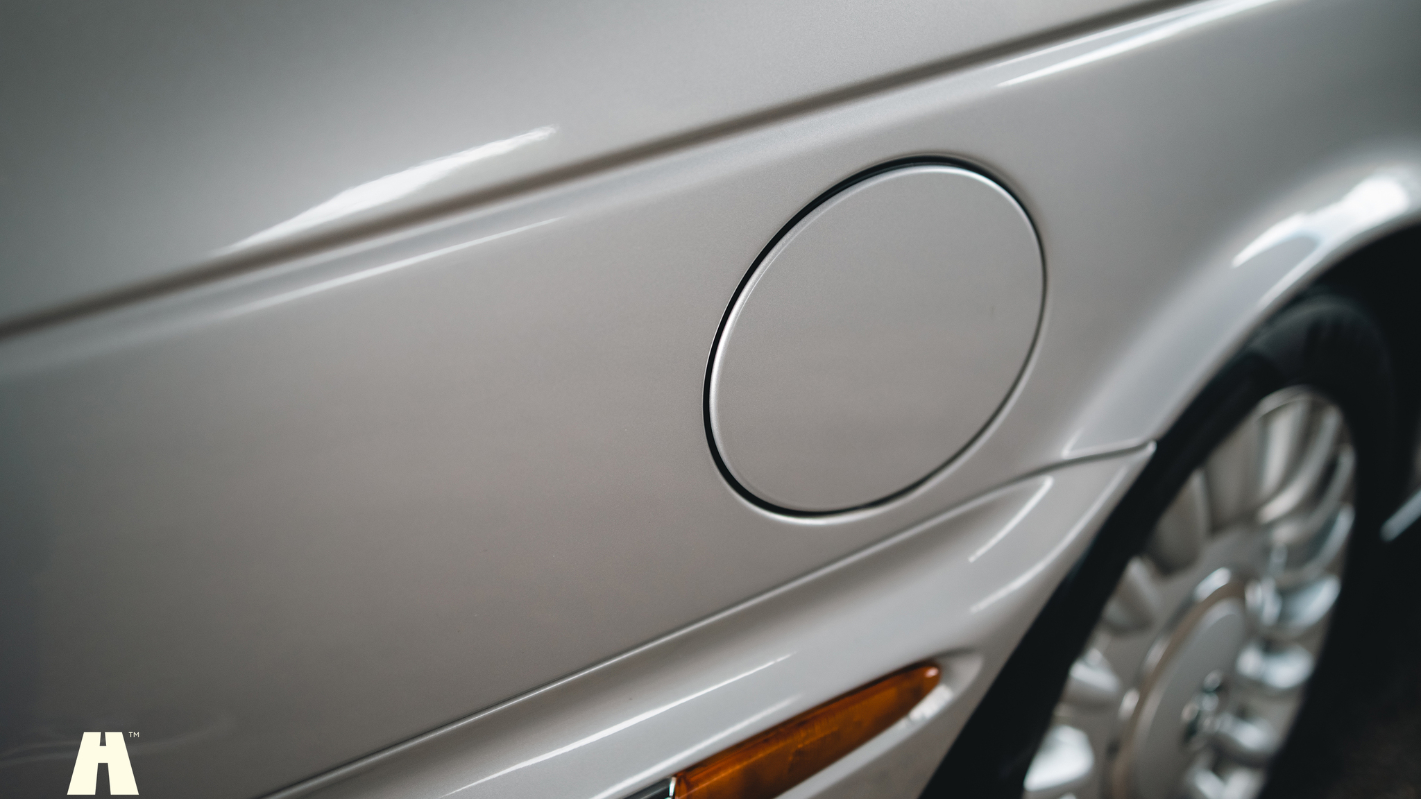 Exteriörbild på 2003 Jaguar XJ Super V8