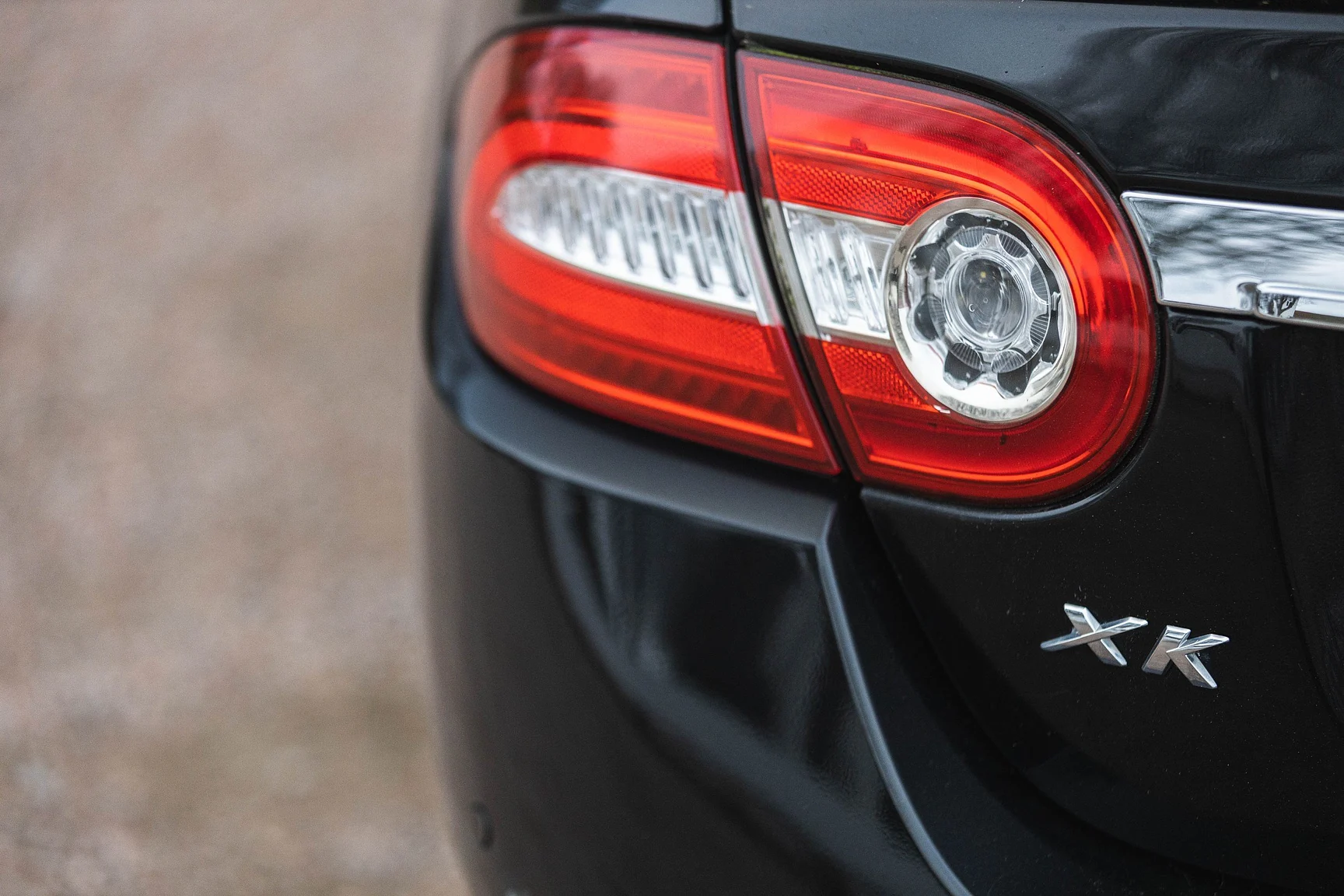 Exteriörbild på 2011 Jaguar XK Cabriolet (21)