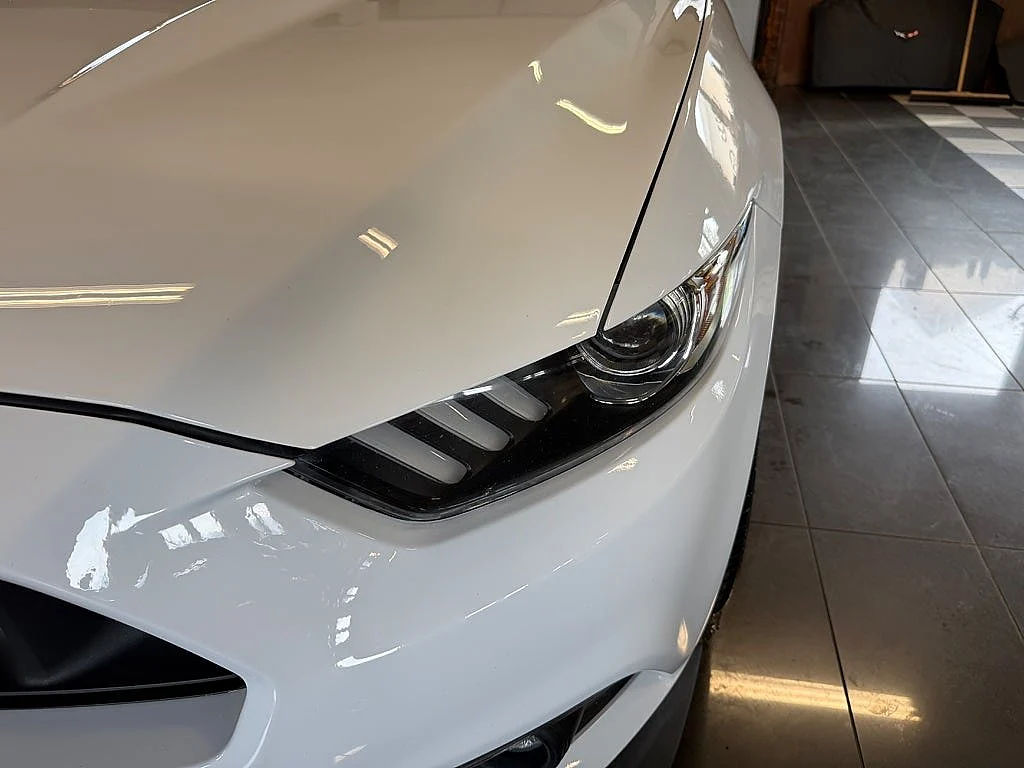 Bild von 2016 Ford Mustang (14)