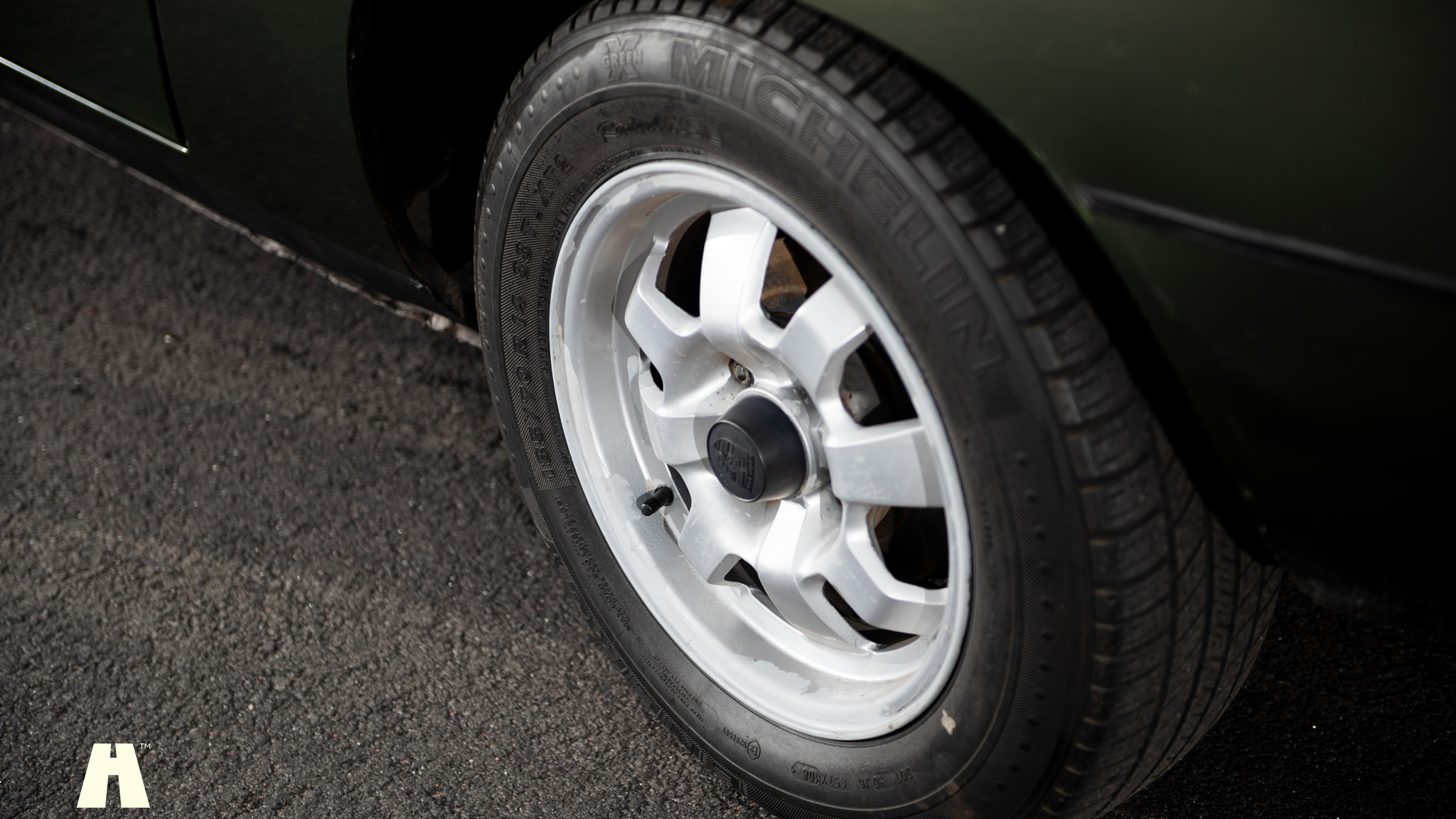 Exterior image of 1981 Porsche 924 (39)