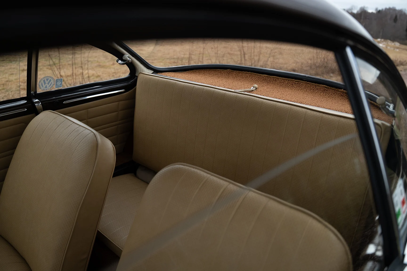 Innenraumfoto von 1962 Volkswagen 1200 Karmann Coupe (28)