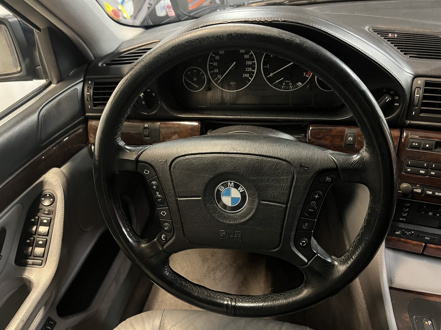 Interiörbild 1996 BMW 750IA (42)