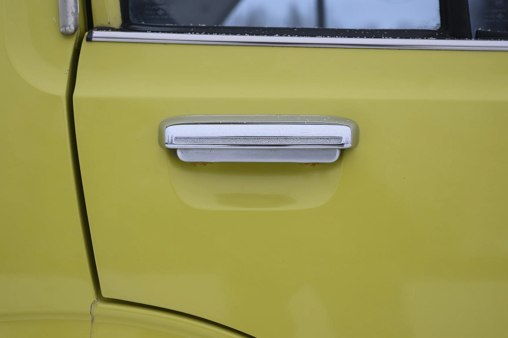 Exteriörbild på 1975 Toyota Corolla KE30 (42)