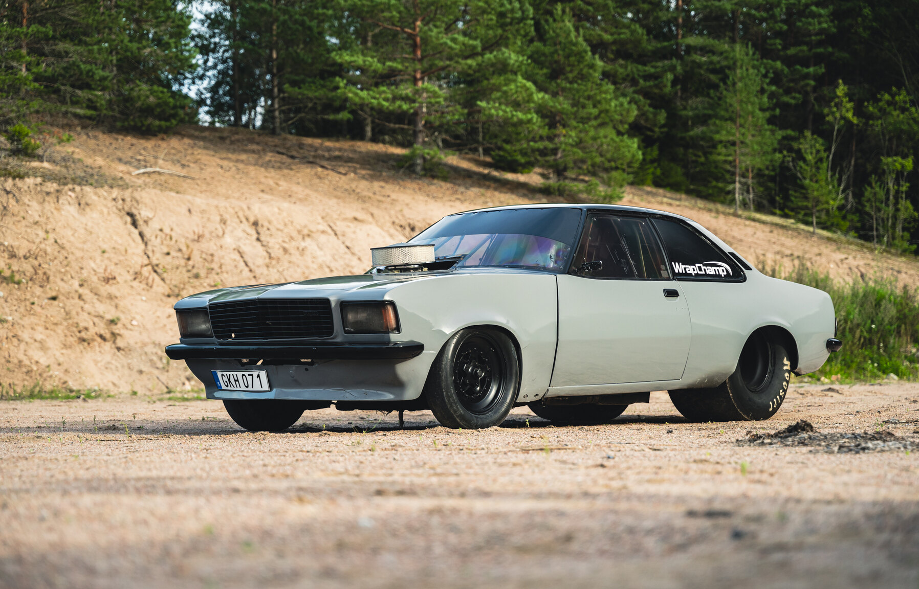 Exteriörbild på 1972 Opel Commodore Coupé