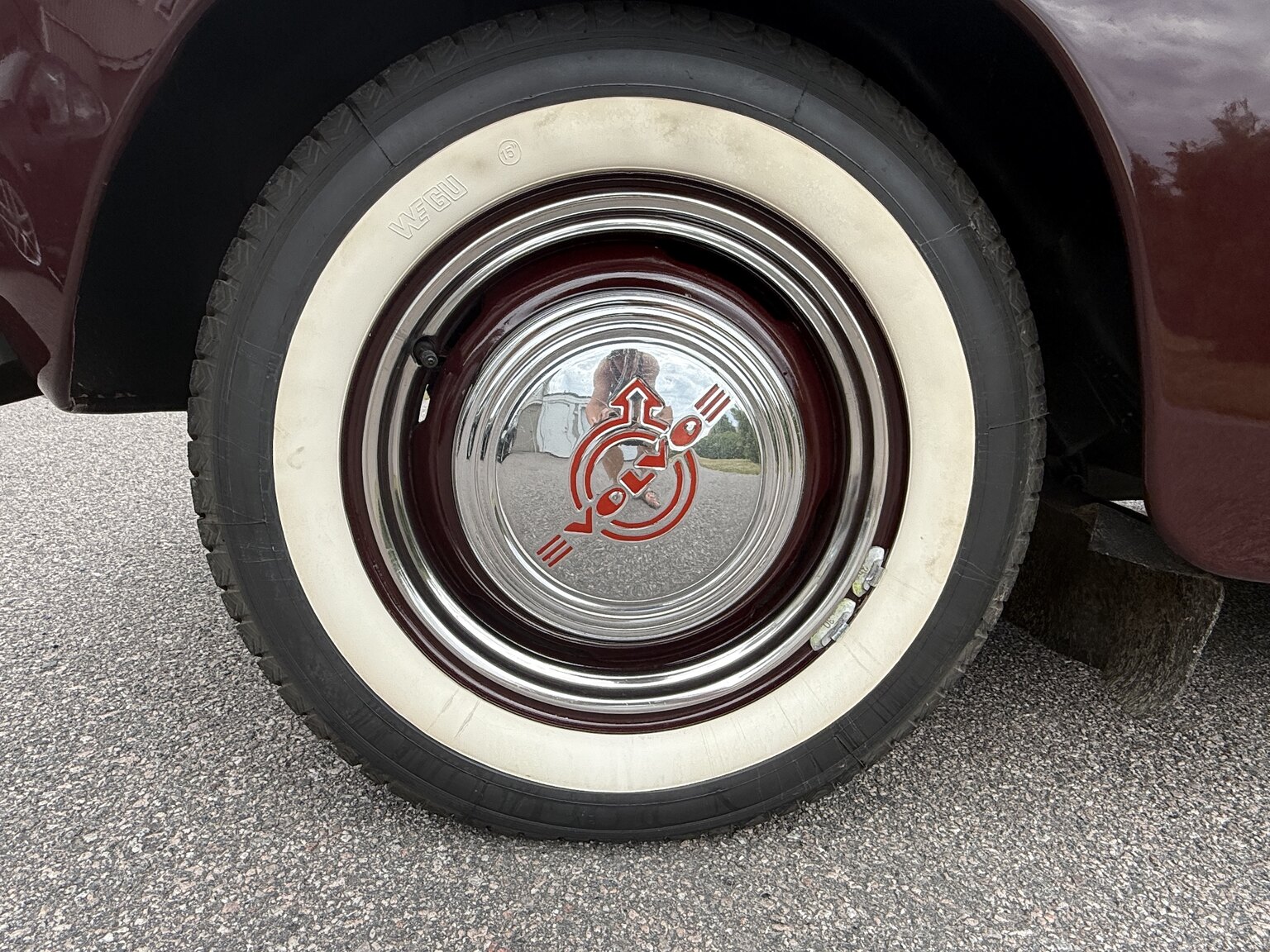 Exteriörbild på 1953 Volvo PV 444 ES