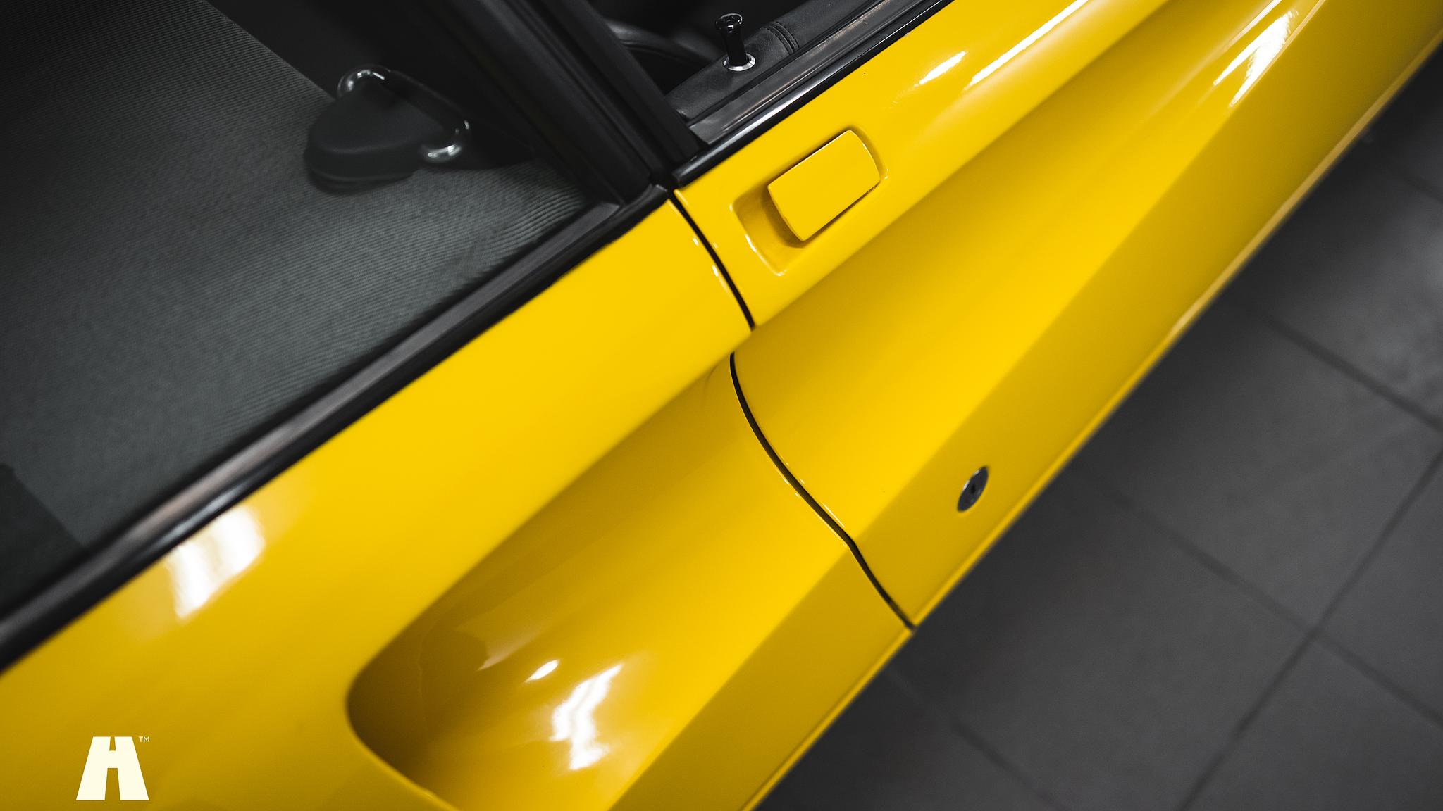 Exterior image of 1986 Ferrari 328 GTB