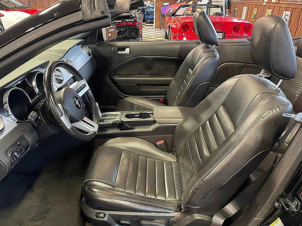 Bild von 2006 Ford Mustang (18)