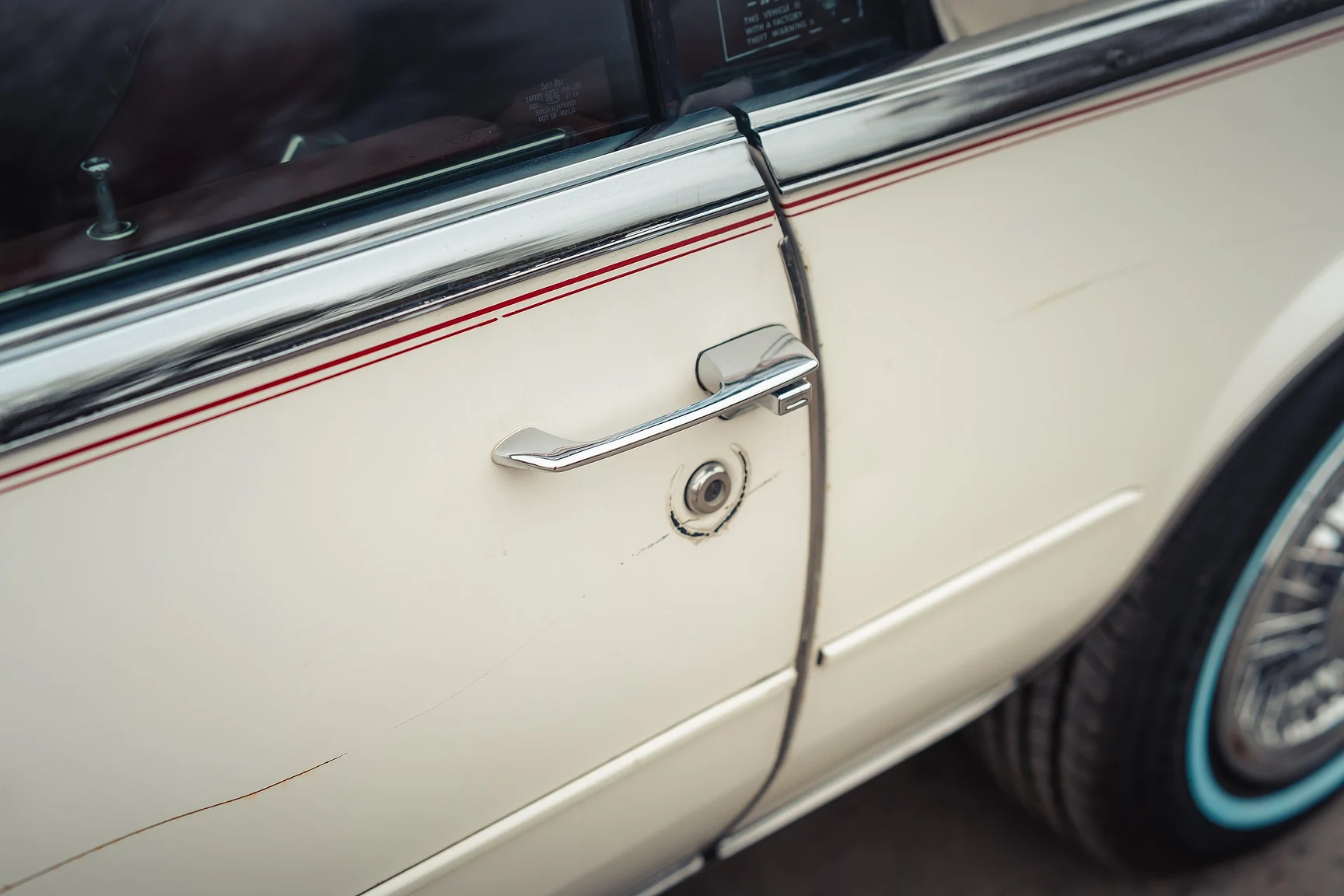 Aussenfoto 1984 Cadillac Eldorado Biarritz Convertible (63)