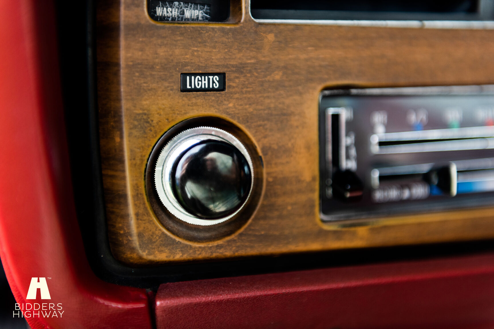 Innenraumfoto von 1973 Buick Electra Custom 2D HT Coupe