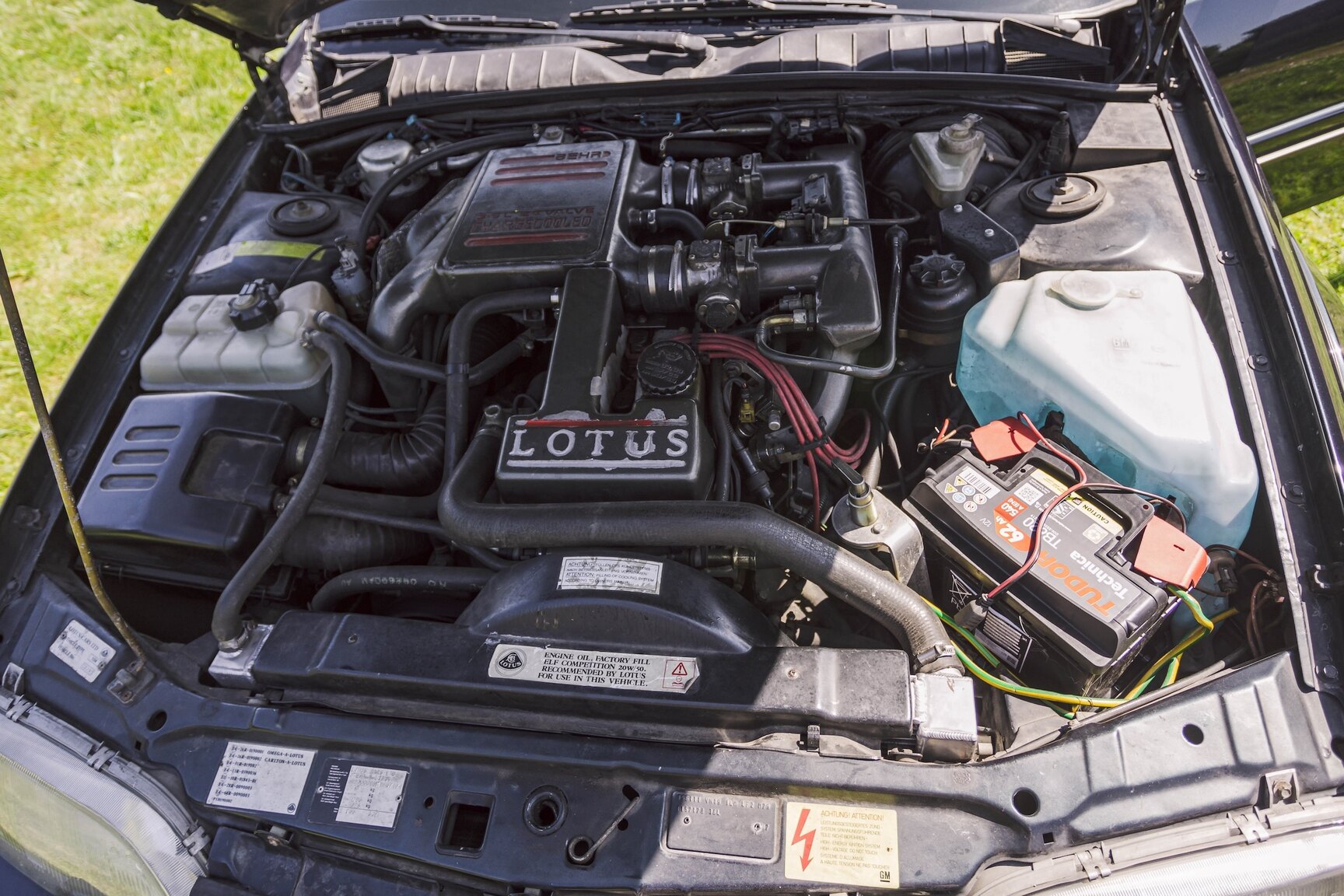 Image of 1991 Lotus Omega mechanics