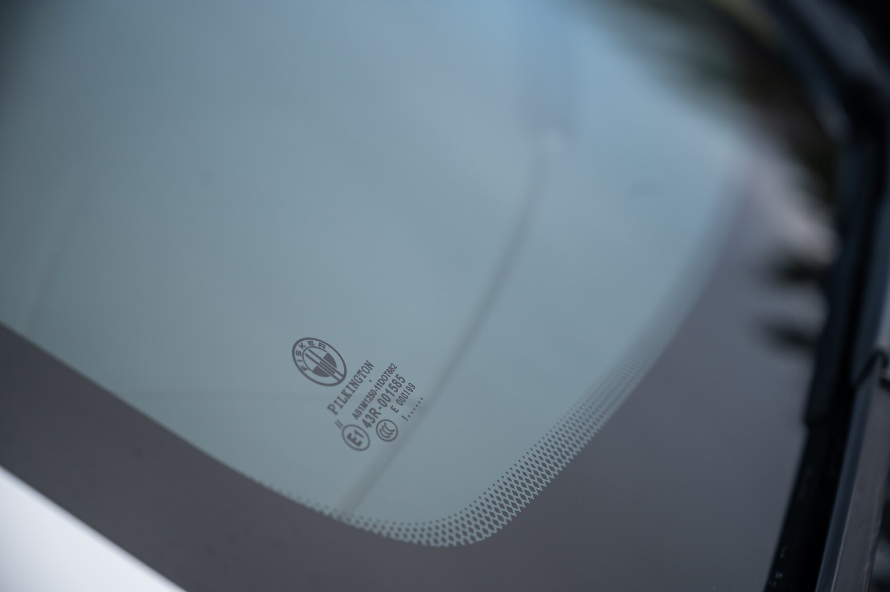 Exteriörbild på 2012 Fisker Karma ES
