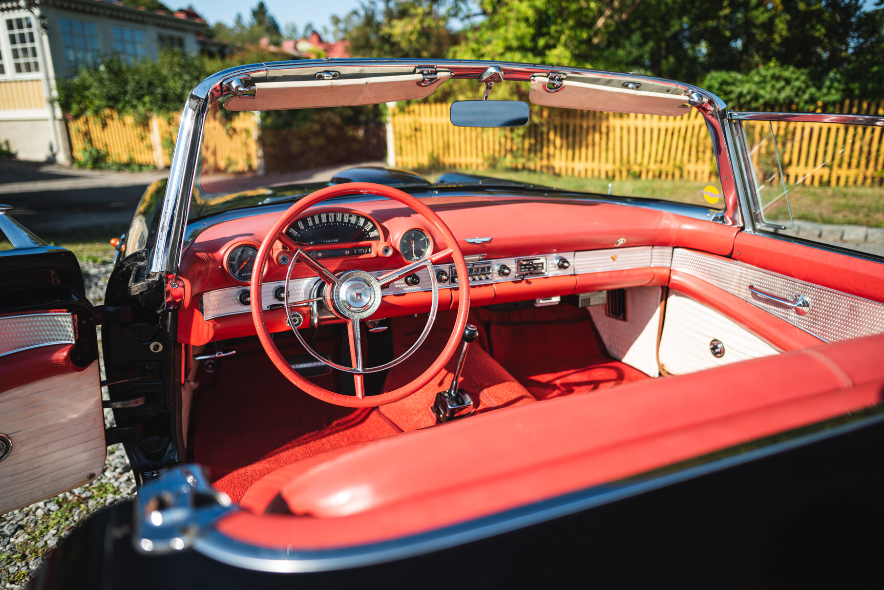Innenraumfoto von 1956 Ford Thunderbird
