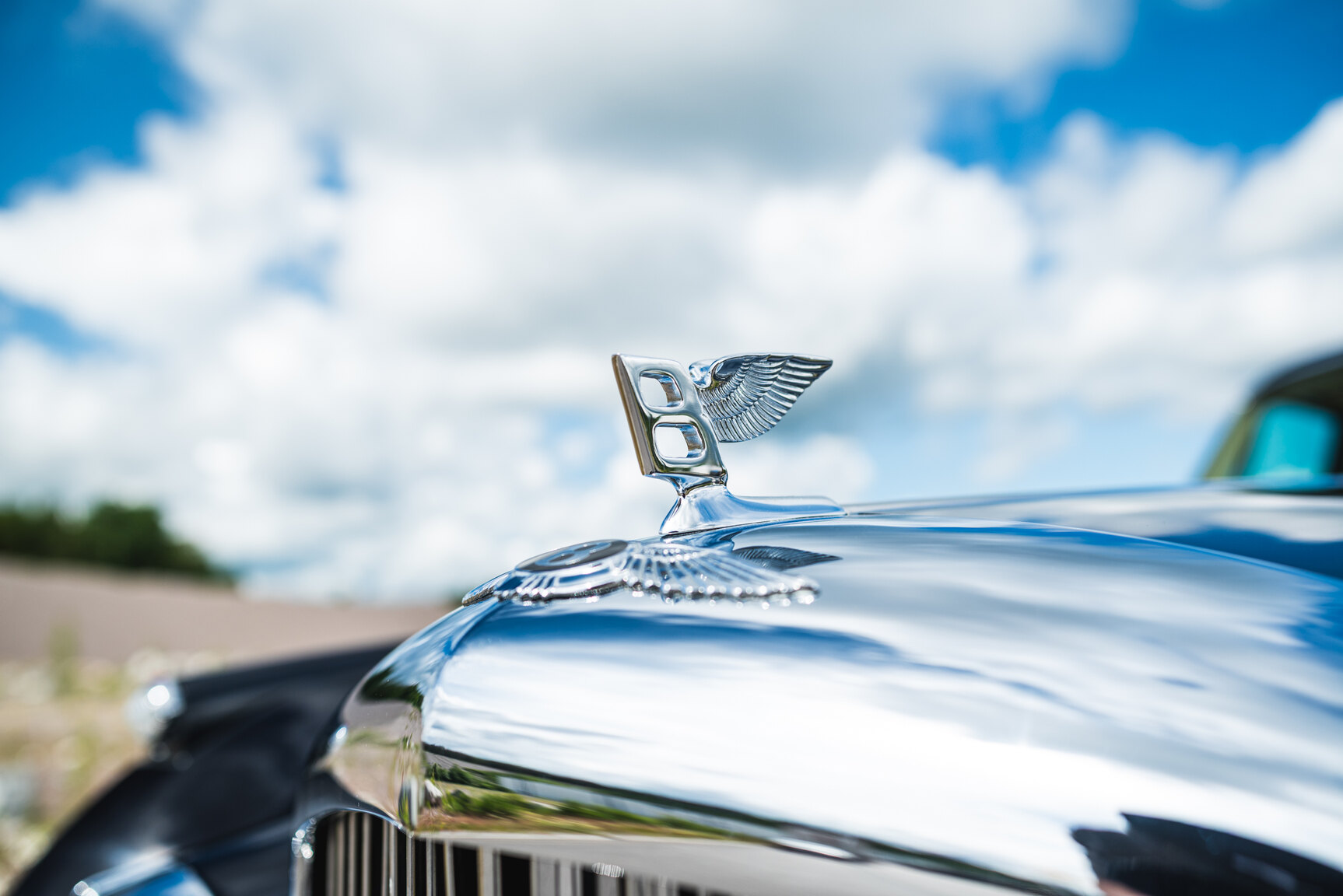 Exterior image of 1960 Bentley S2 Continental 