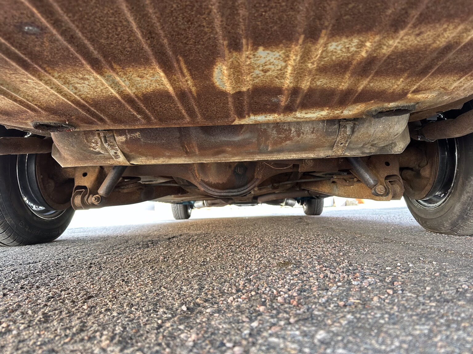 Image of 1963 Chevrolet Impala Sedan mechanics (25)