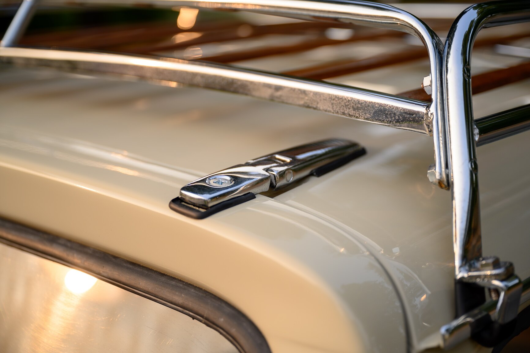 Exterior image of 1968 Amazon Herrgårdsvagn