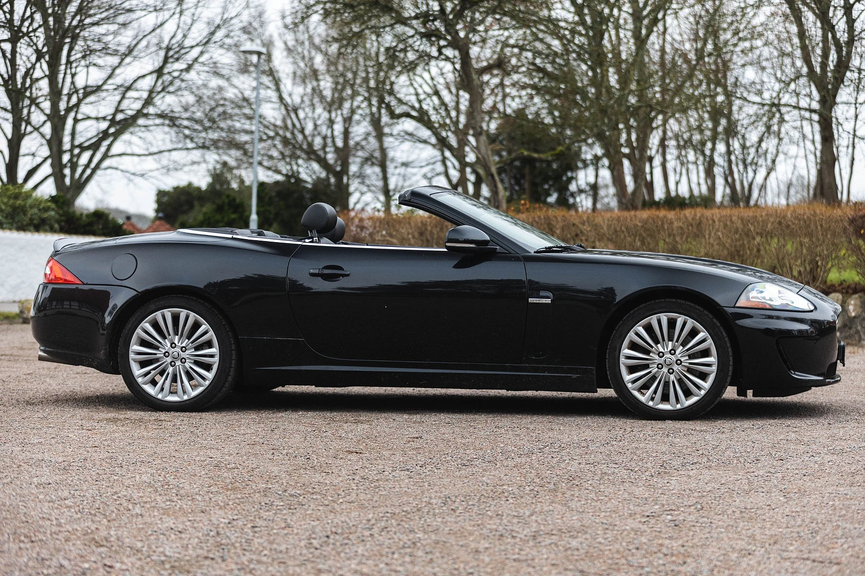 Exteriörbild på 2011 Jaguar XK Cabriolet (6)