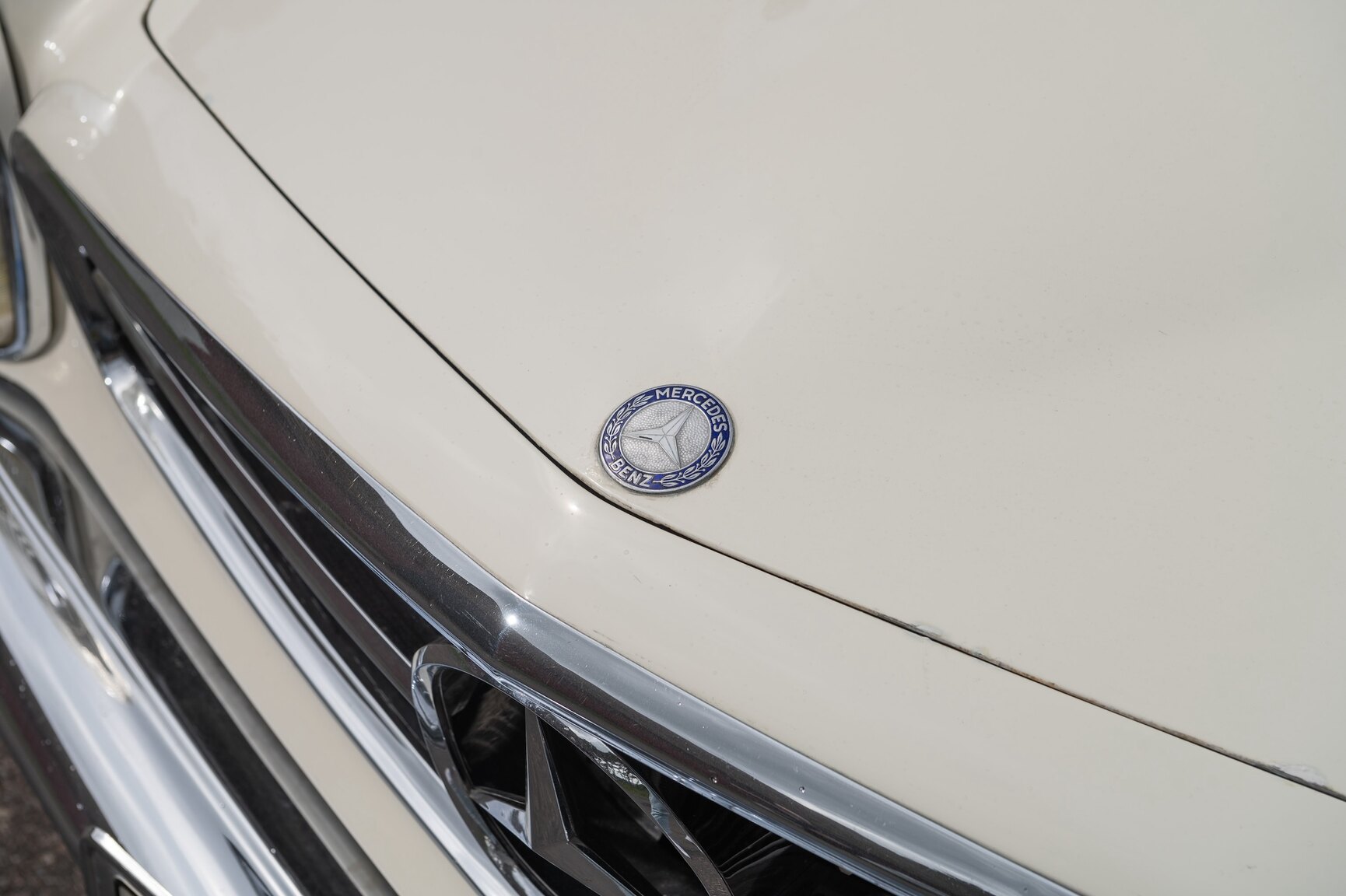Aussenfoto 1968 Mercedes-Benz 280 SL Pagoda (88)