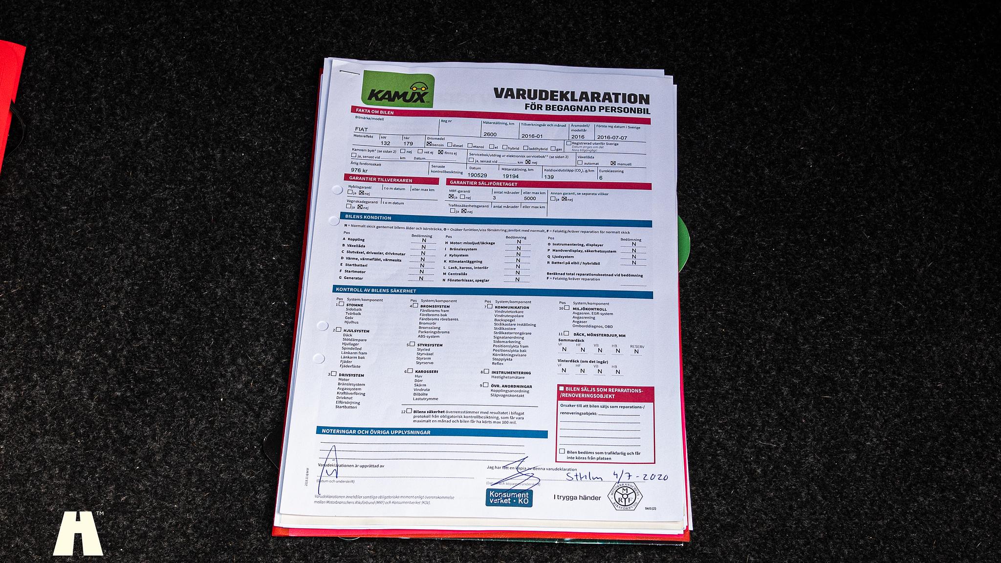 Dokumentation, 2016 Abarth 595 Competizione (11)