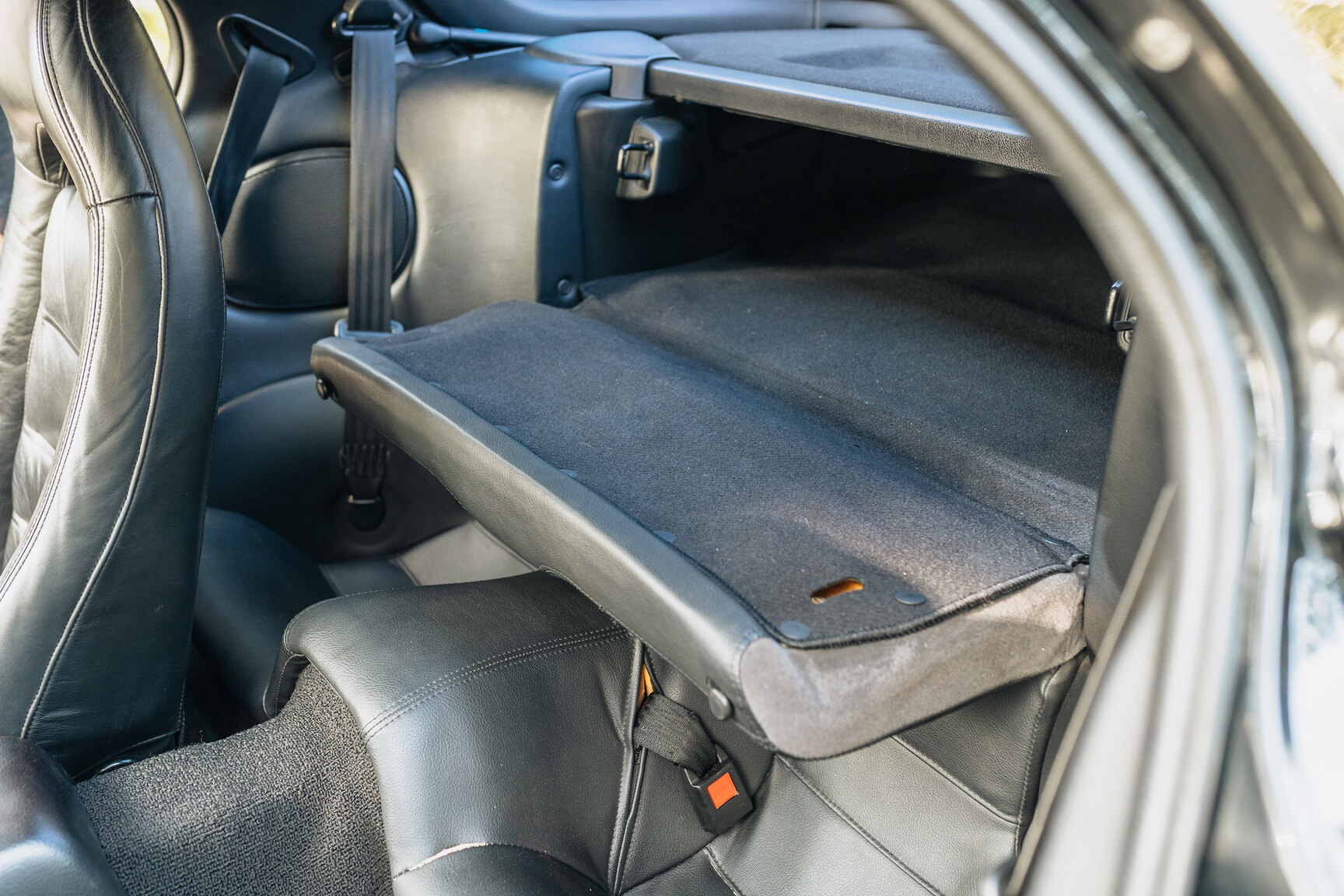 Interior image of 1994 Mazda RX7 (44)