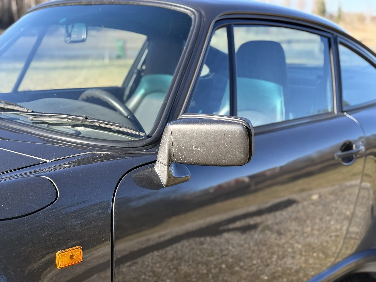 Exteriörbild på 1989 Porsche 911 / 930 3.3 Turbo 5-speed (2)