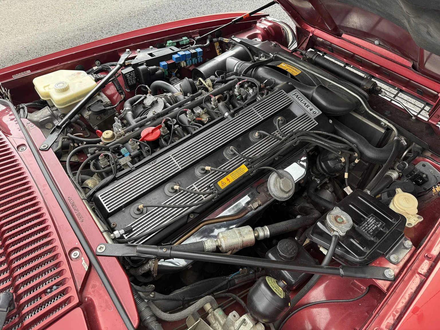 Exterior image of 1993 Jaguar XjS Cabriolet (10)