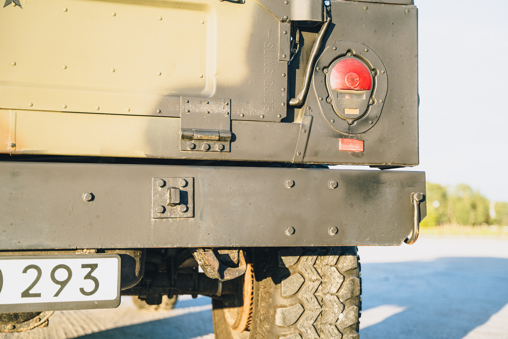 Aussenfoto 1987 Chevrolet/Humvee H1 Slantback (28)