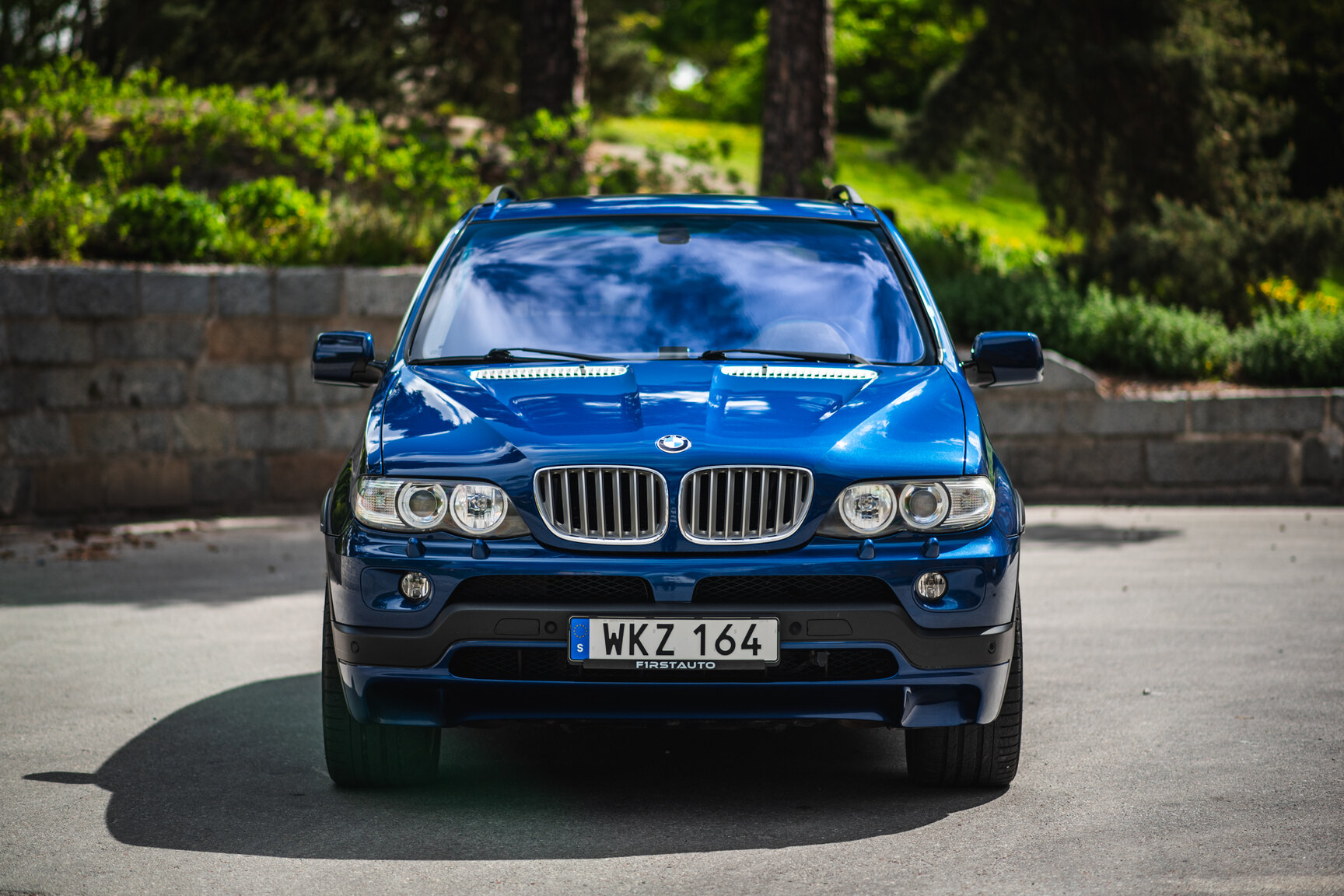 Exterior image of 2005 BMW X5 4.8iS E53 LCI