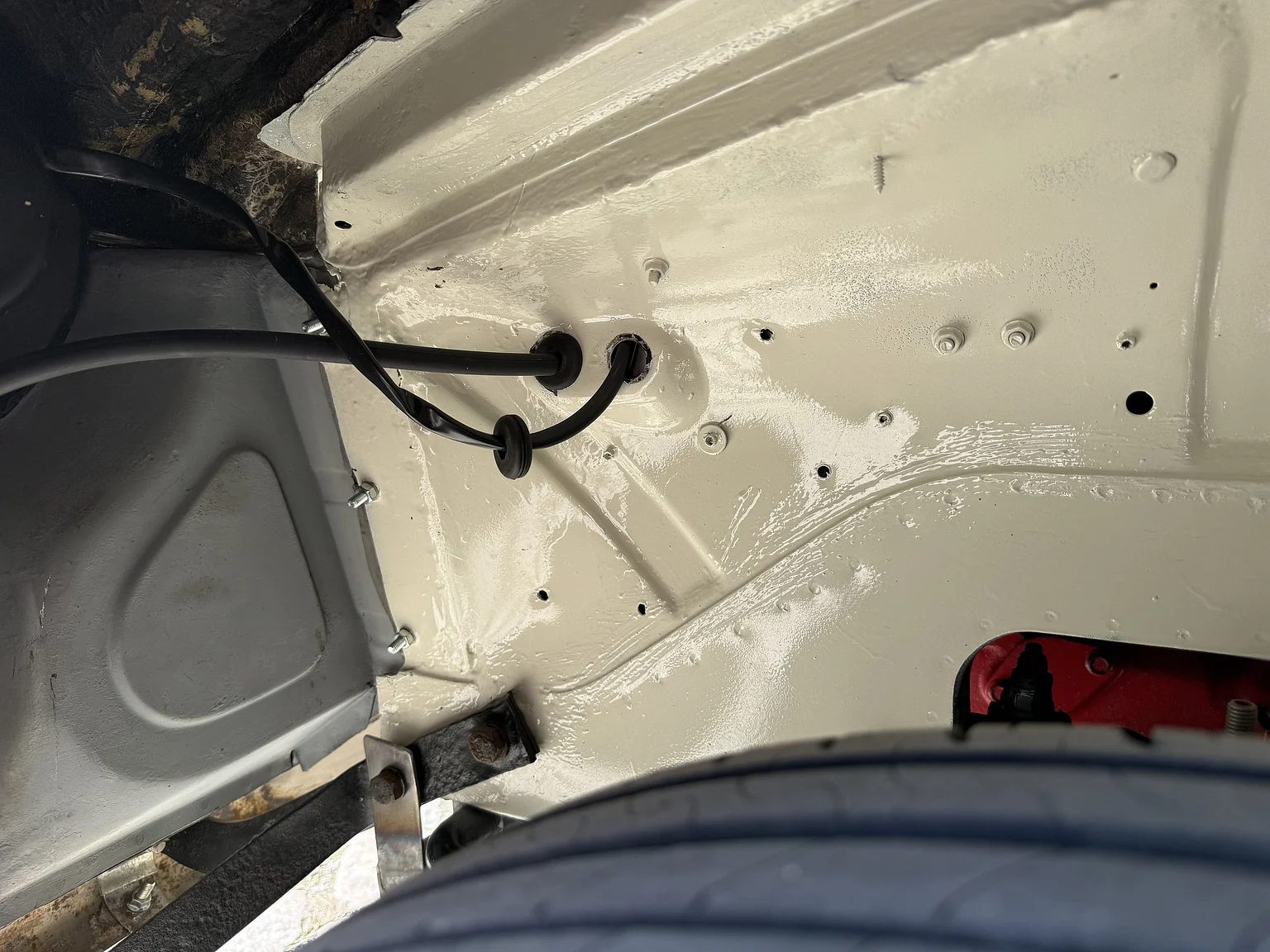 Image of 1967 Volvo Amazon mechanics (29)