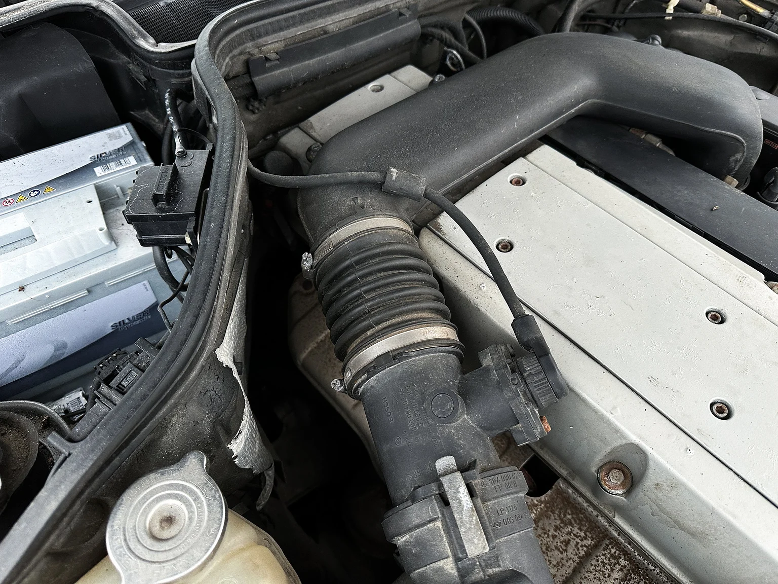 Image of 1993 Mercedes-Benz E 320 "AMG" (7) mechanics