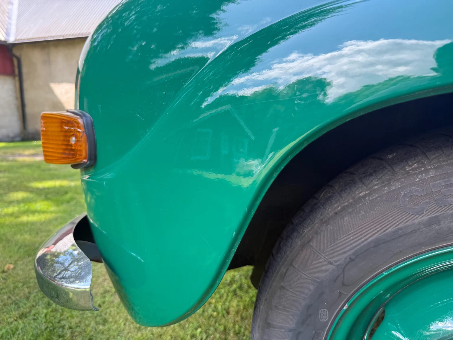 Aussenfoto 1975 Saab 95 V4 kombi - 7-sits (35)