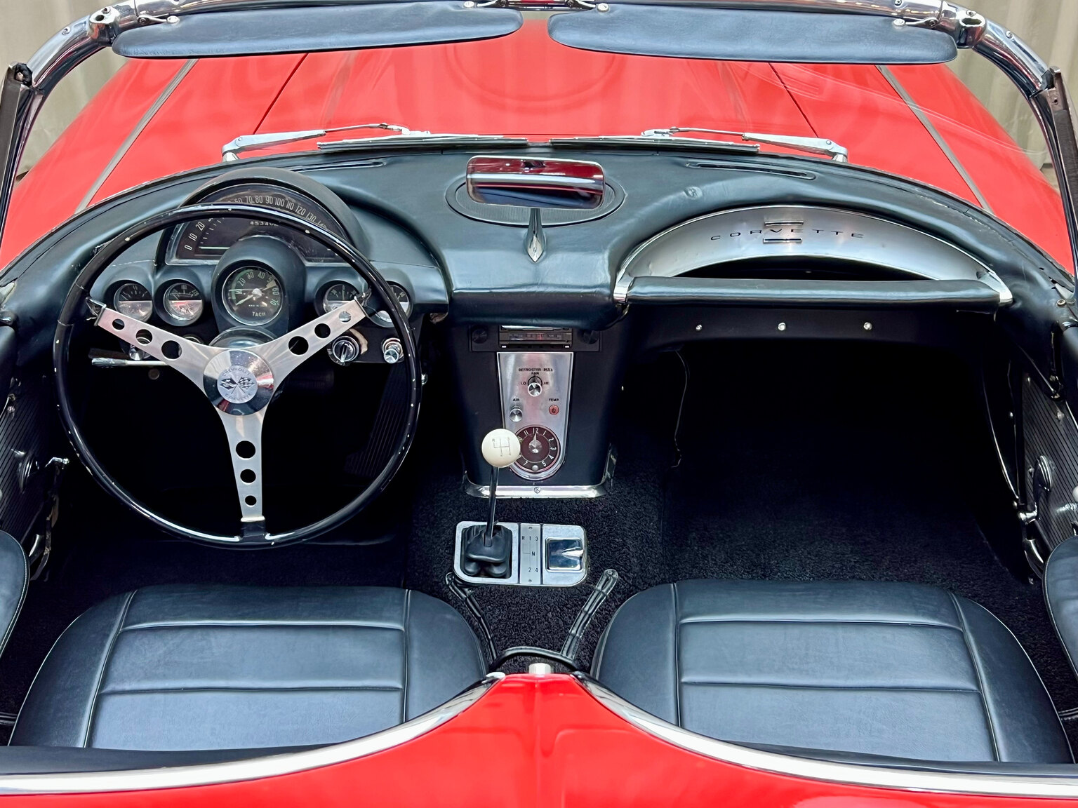 Interiörbild 1960 Chevrolet Corvette C1