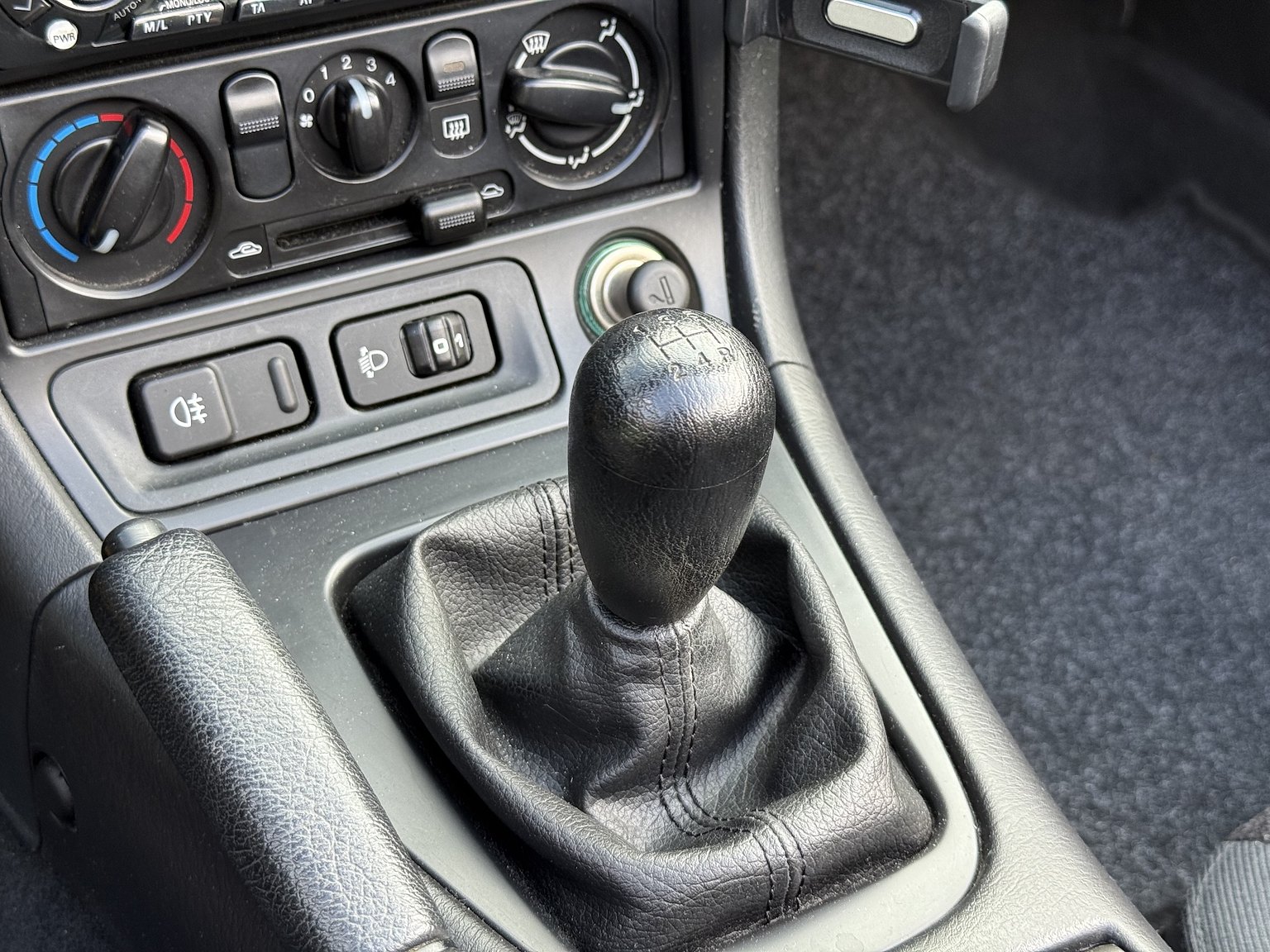 Interiörbild 1999 Mazda MX-5