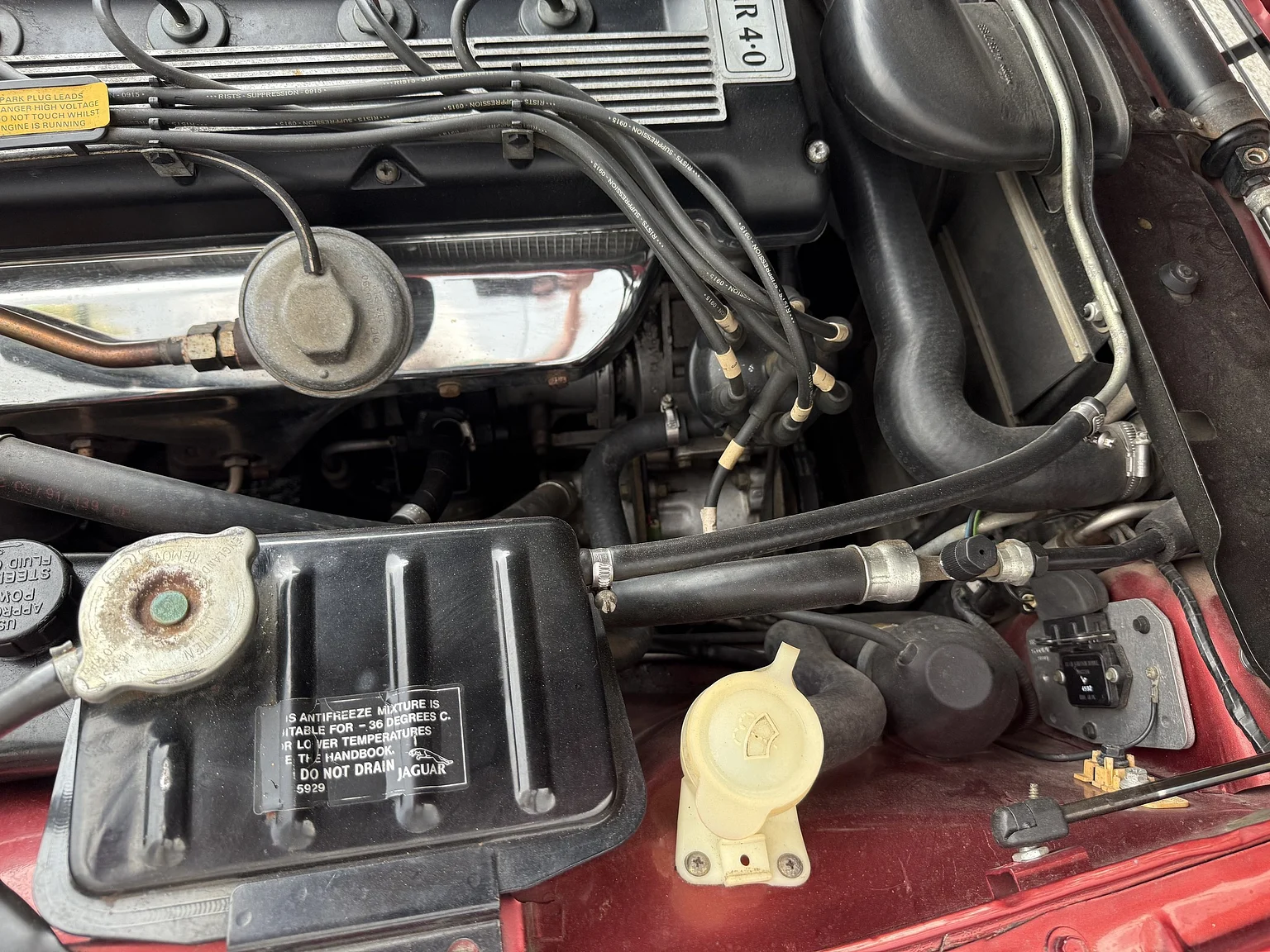 Exterior image of 1993 Jaguar XjS Cabriolet (12)