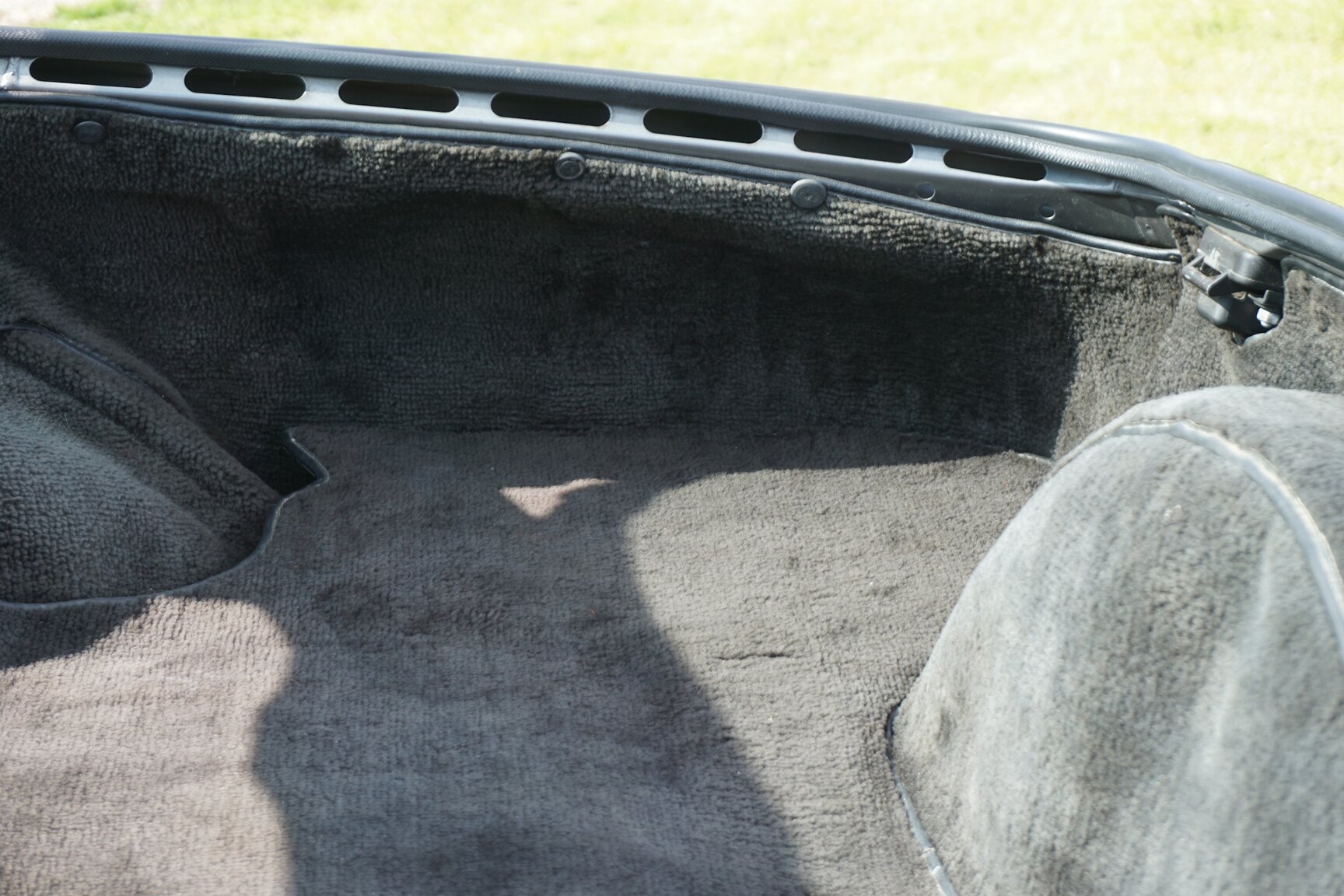 Interior image of 1985 Porsche 944 "NO RESERVE AUCTION"